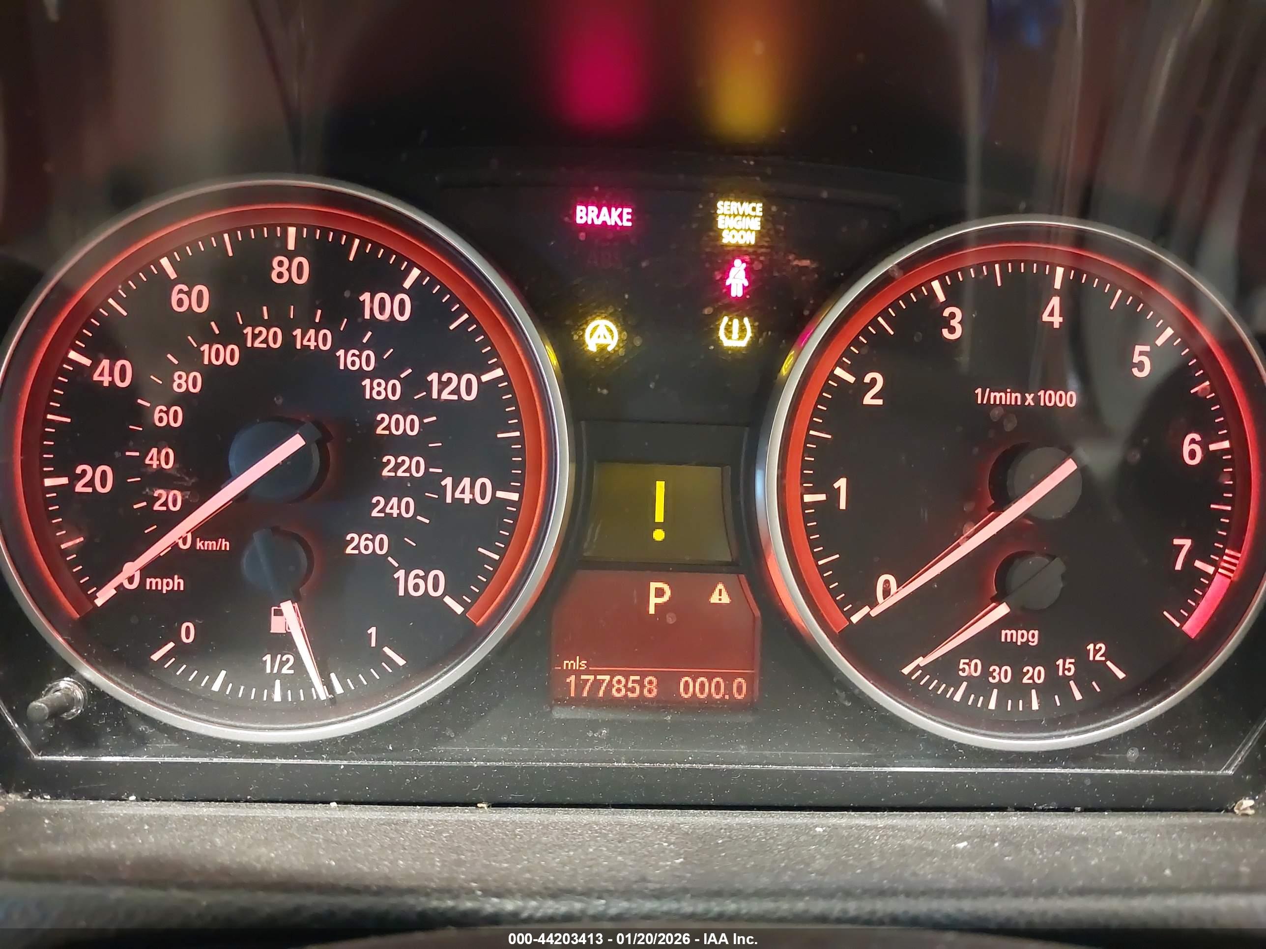 BMW 328I image 7