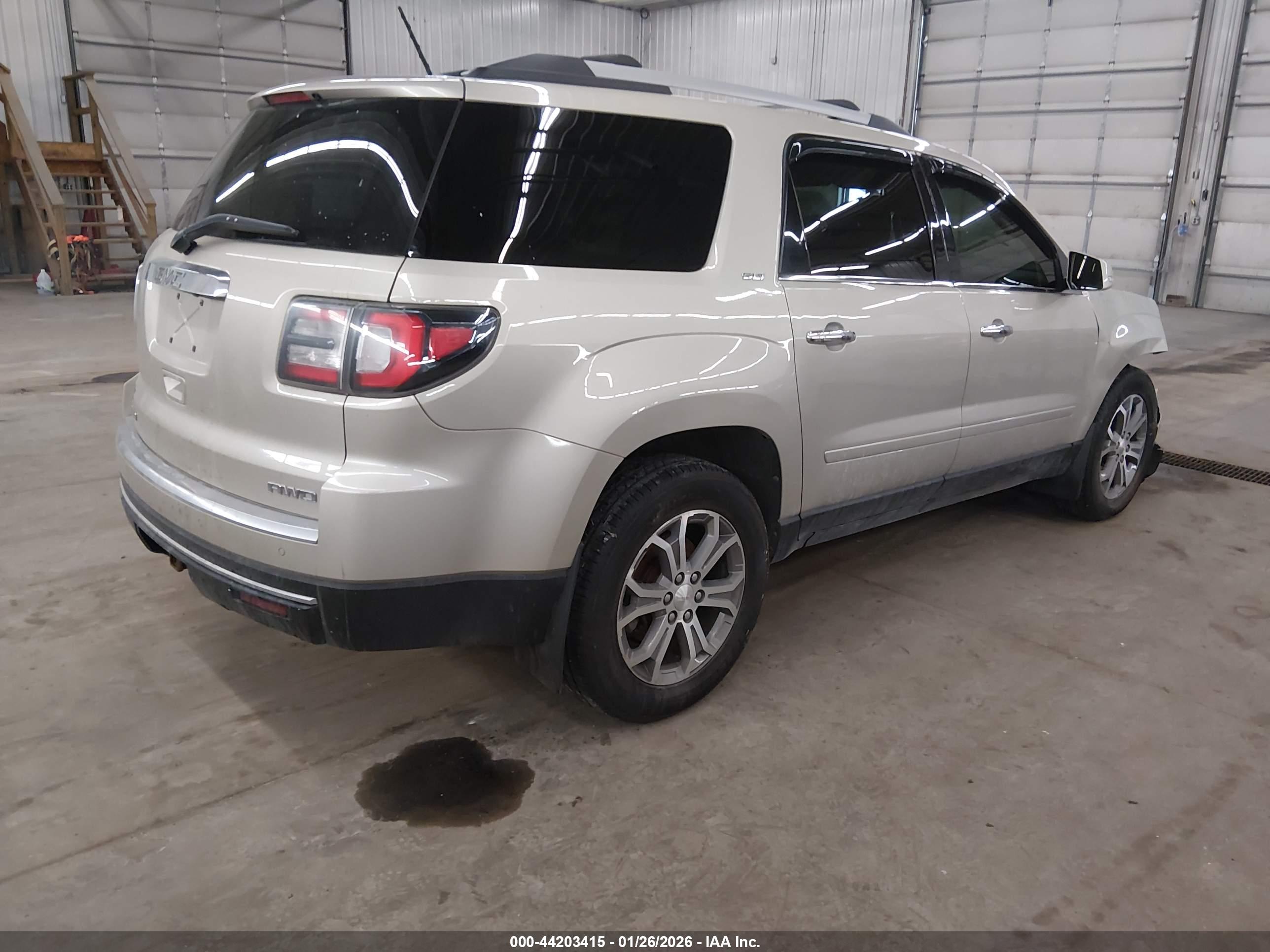 GMC ACADIA image 4
