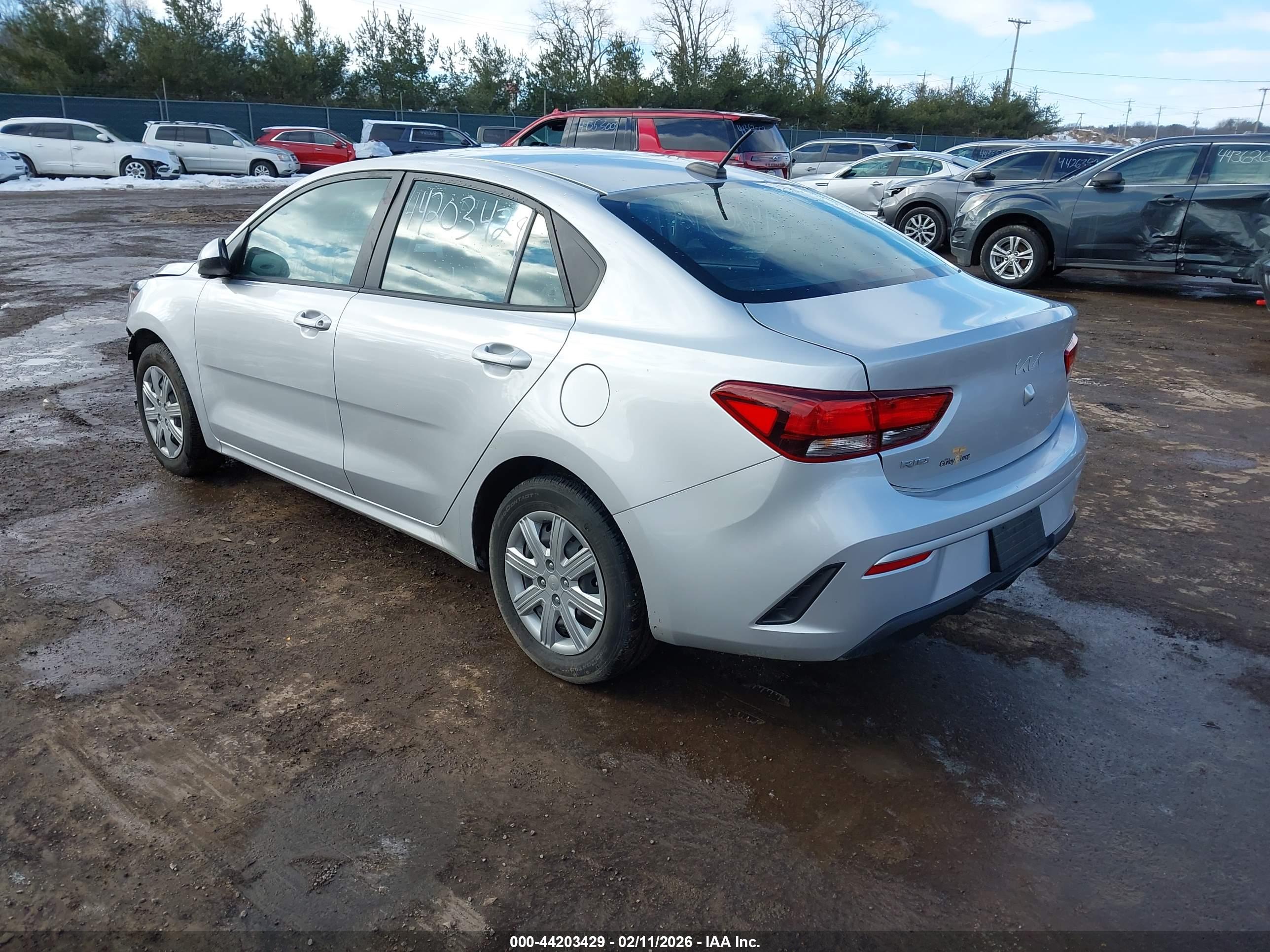 KIA RIO image 3