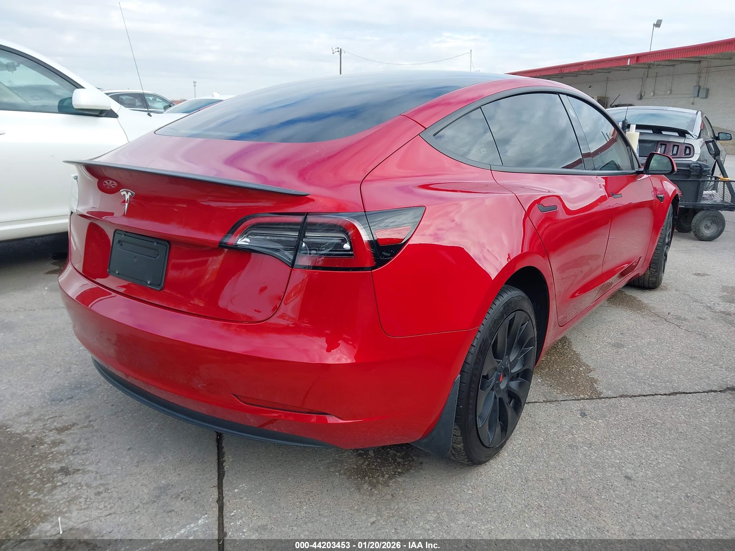 TESLA MODEL image 4