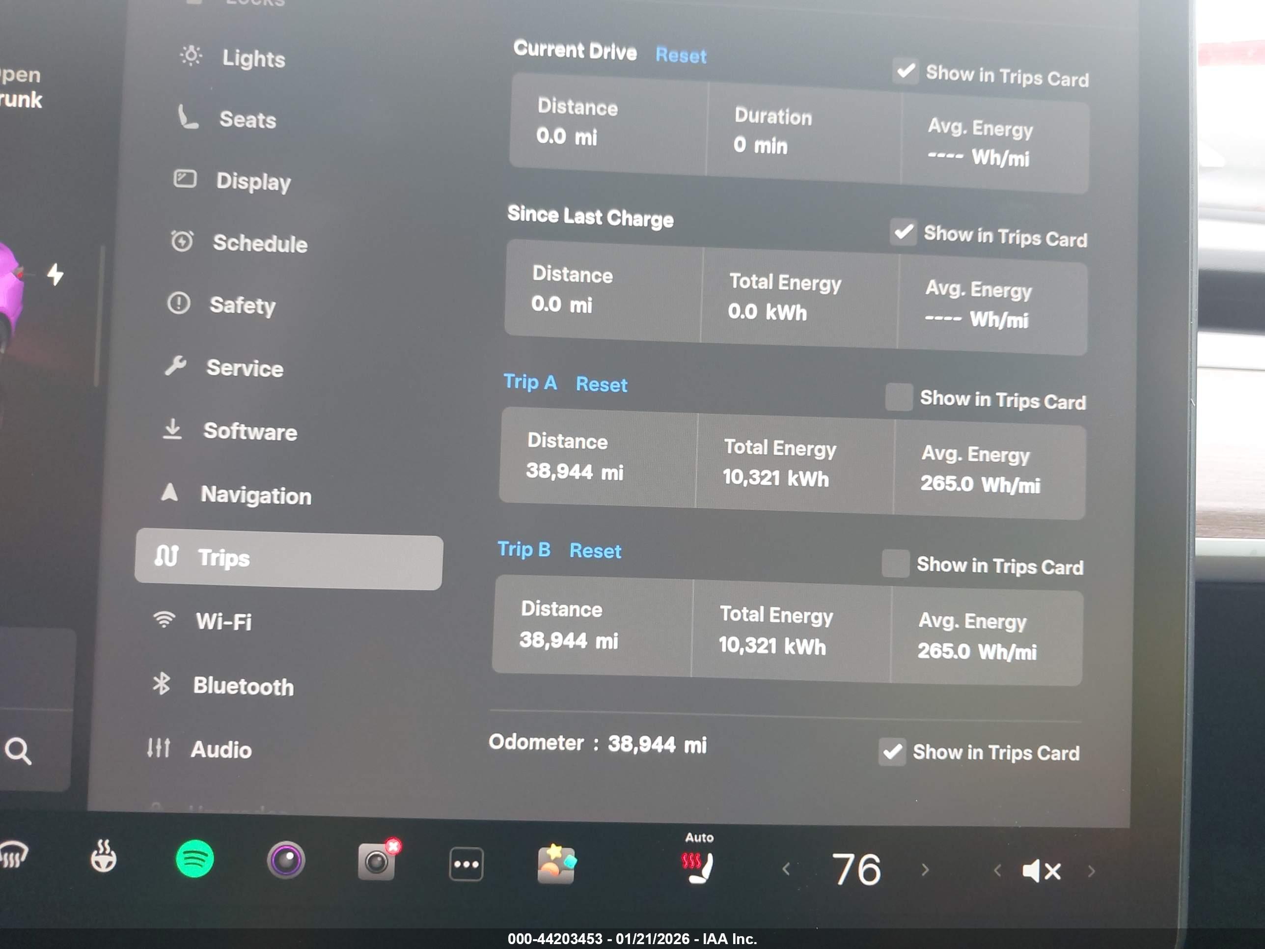 TESLA MODEL image 7