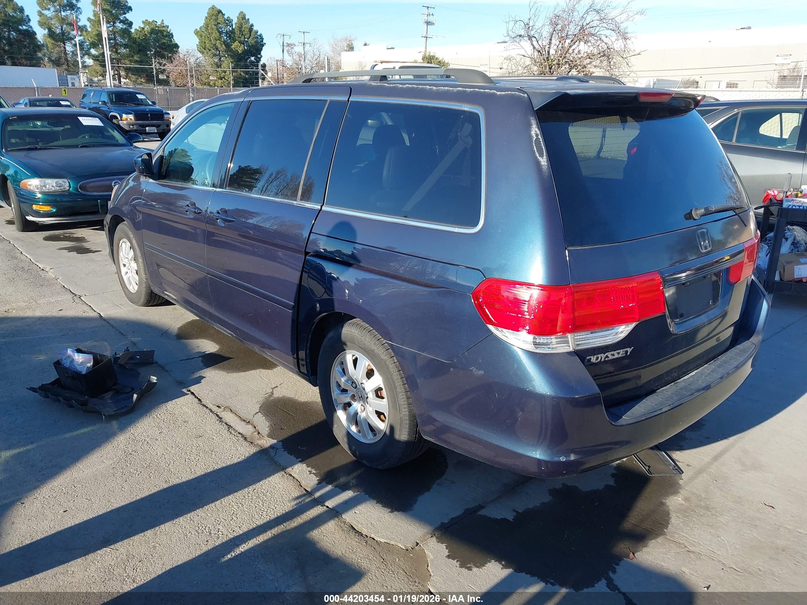 HONDA ODYSSEY image 3