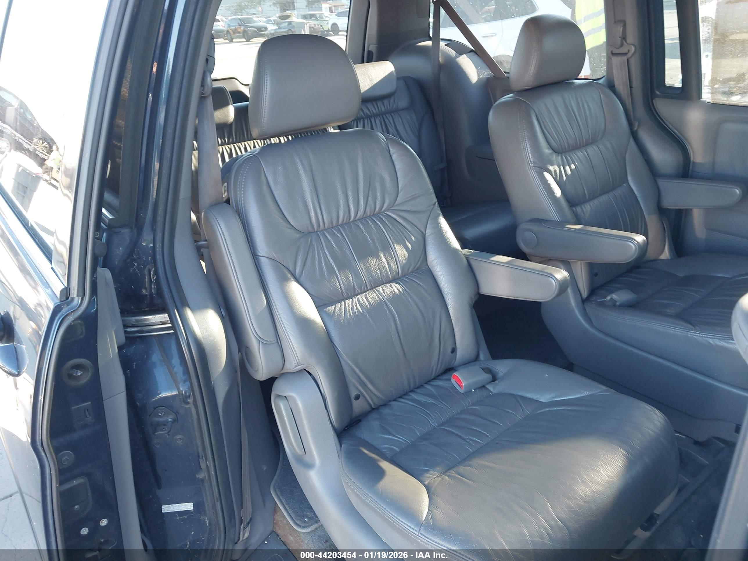 HONDA ODYSSEY image 8
