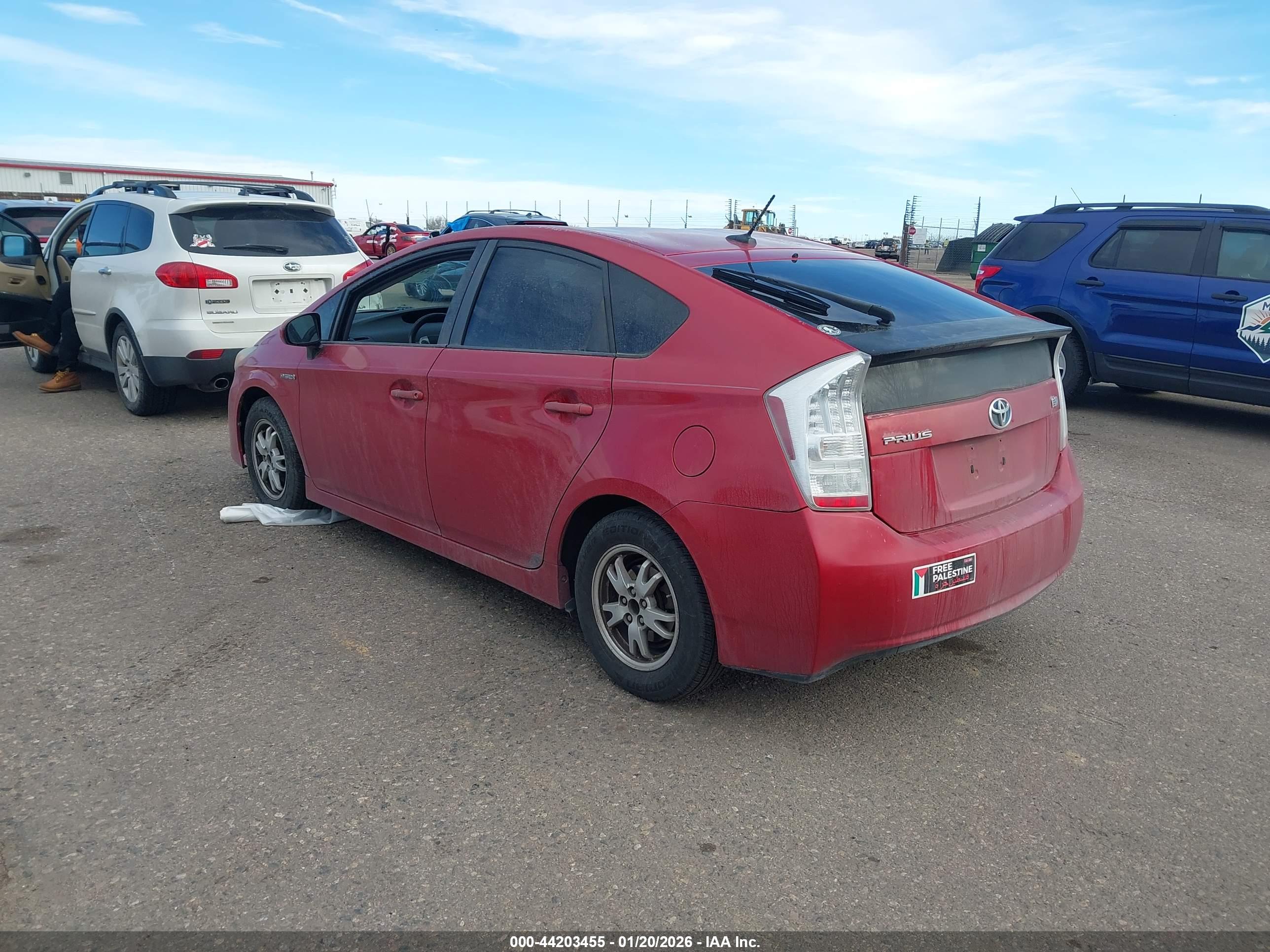 TOYOTA PRIUS image 3