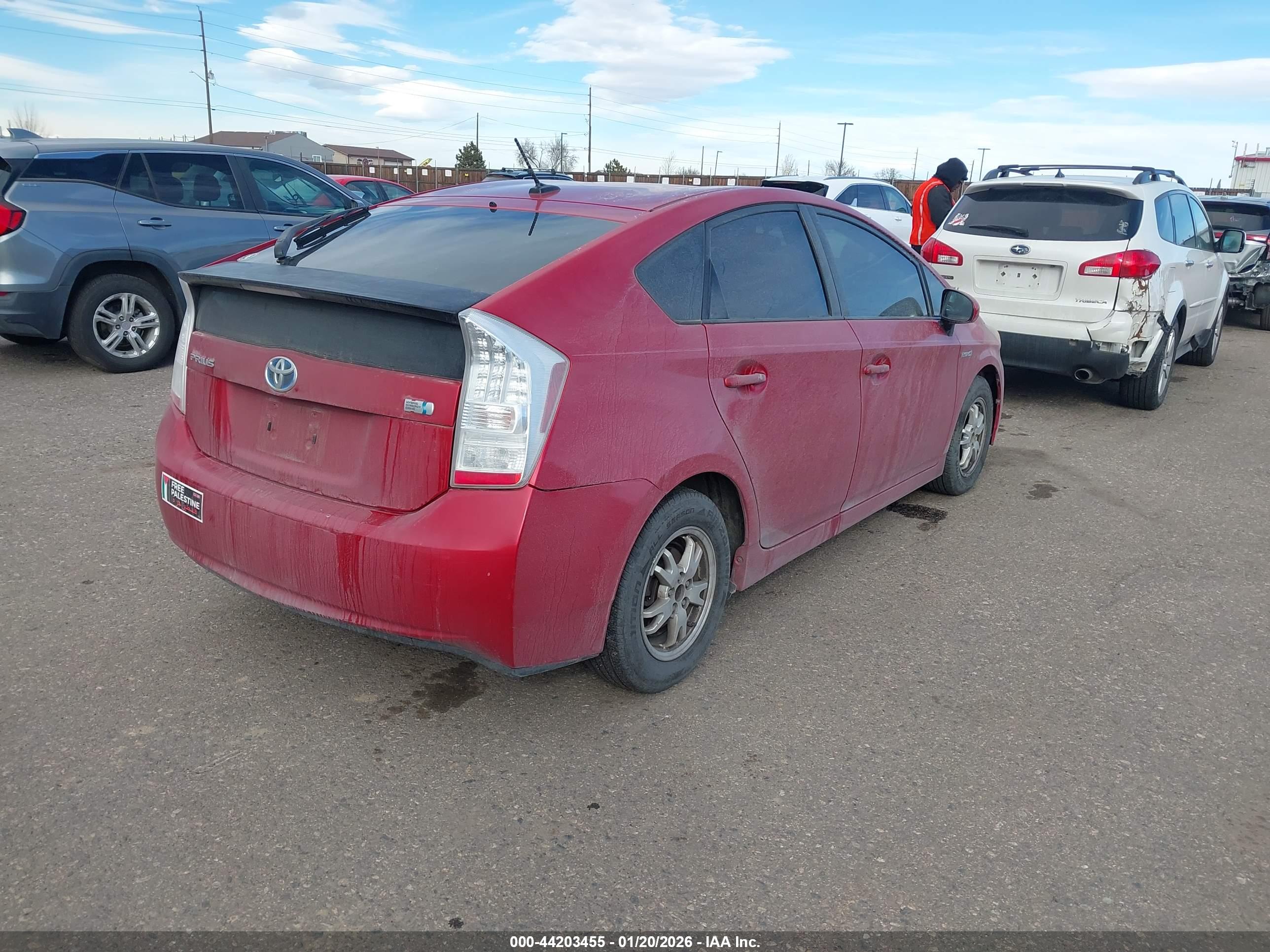 TOYOTA PRIUS image 4