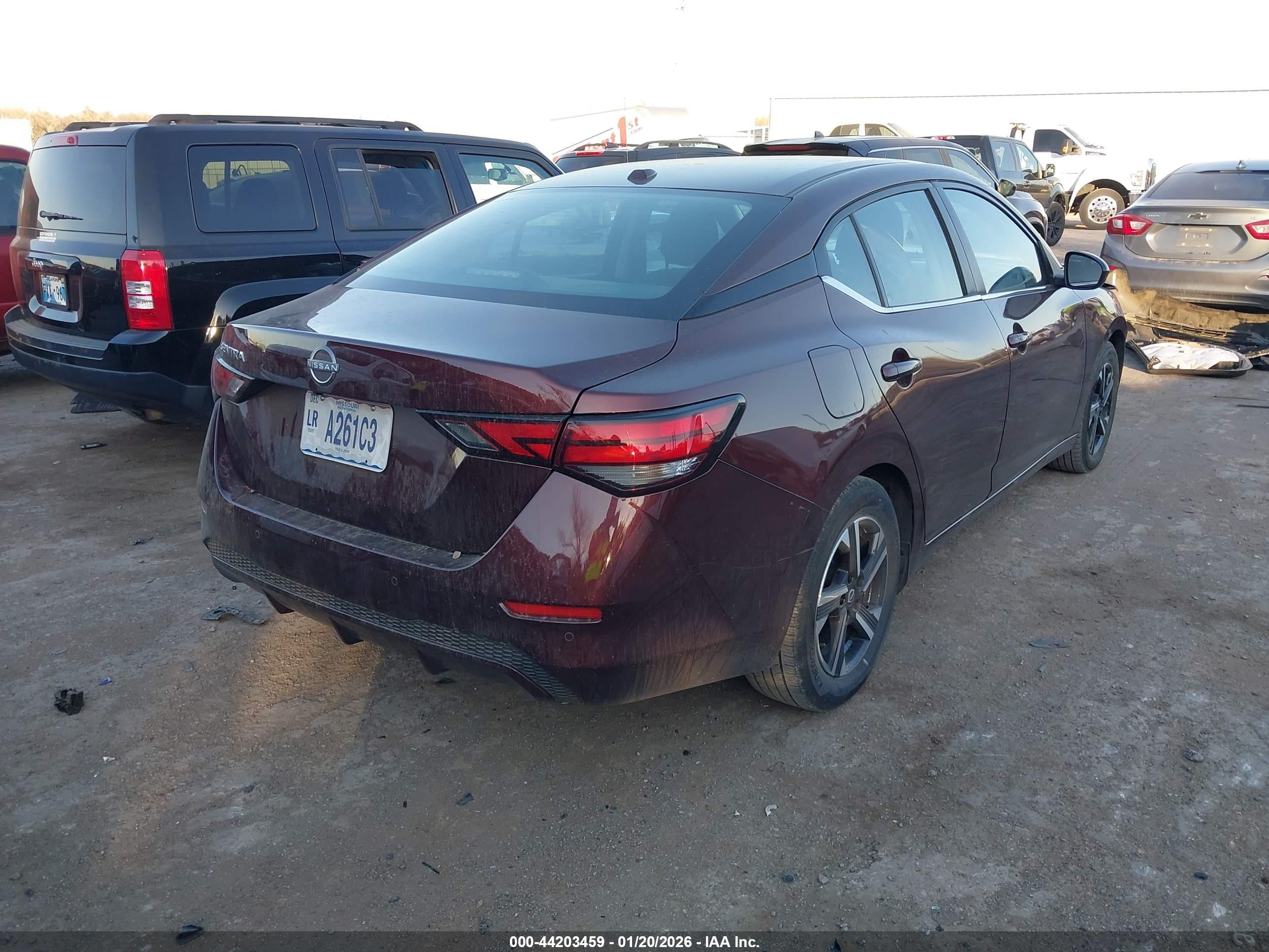 NISSAN SENTRA image 4