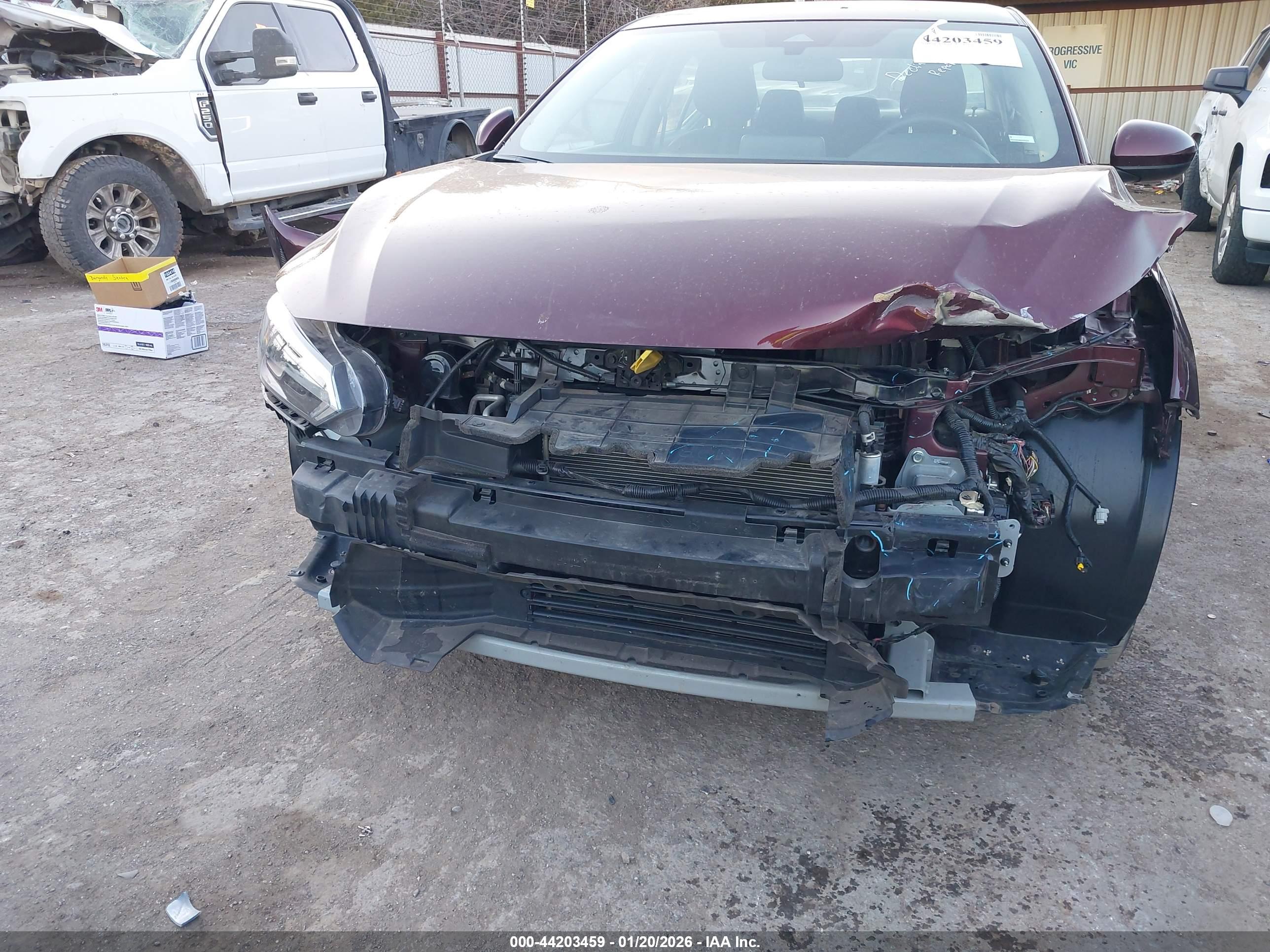 NISSAN SENTRA image 6
