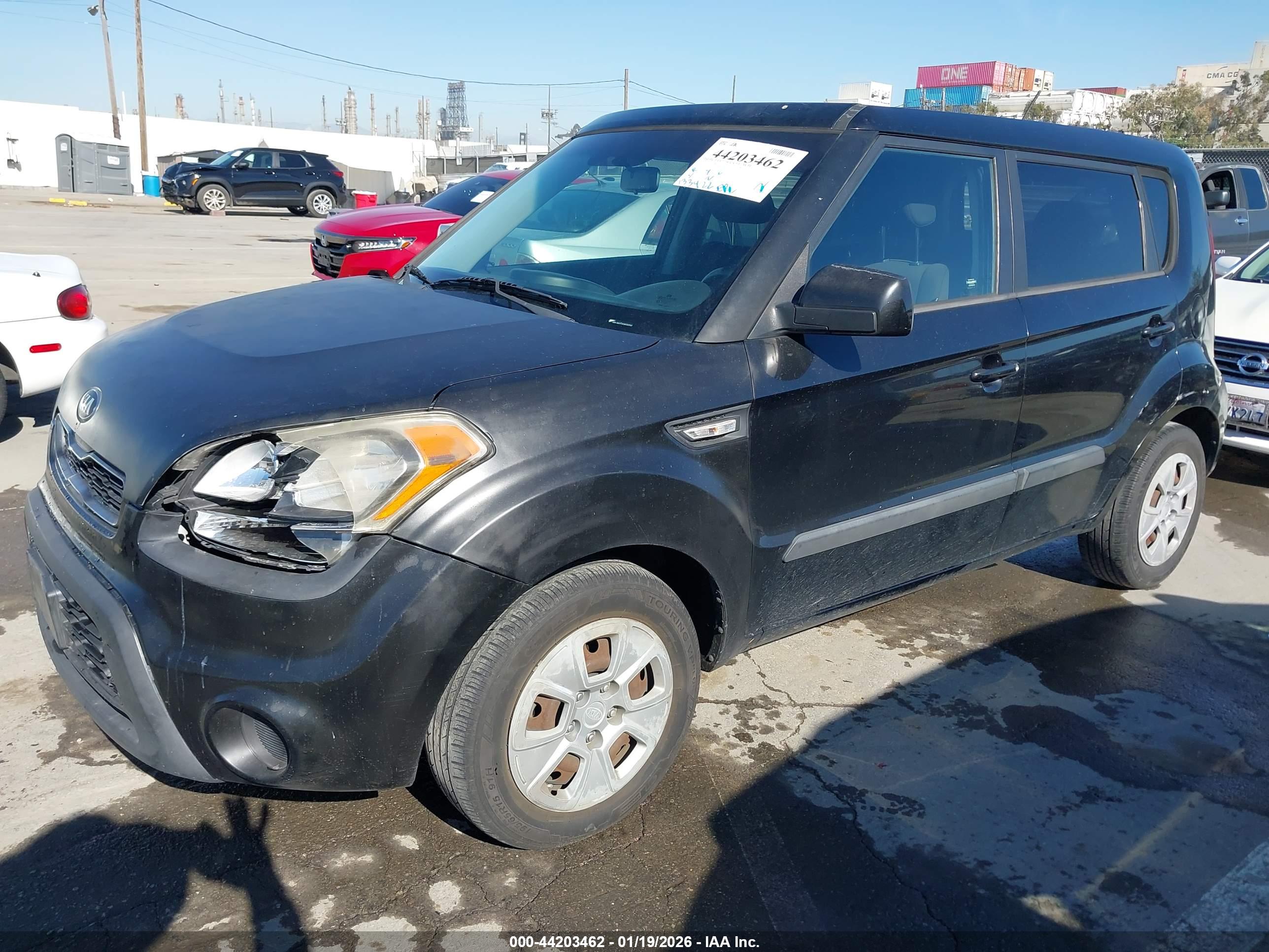 KIA SOUL image 2