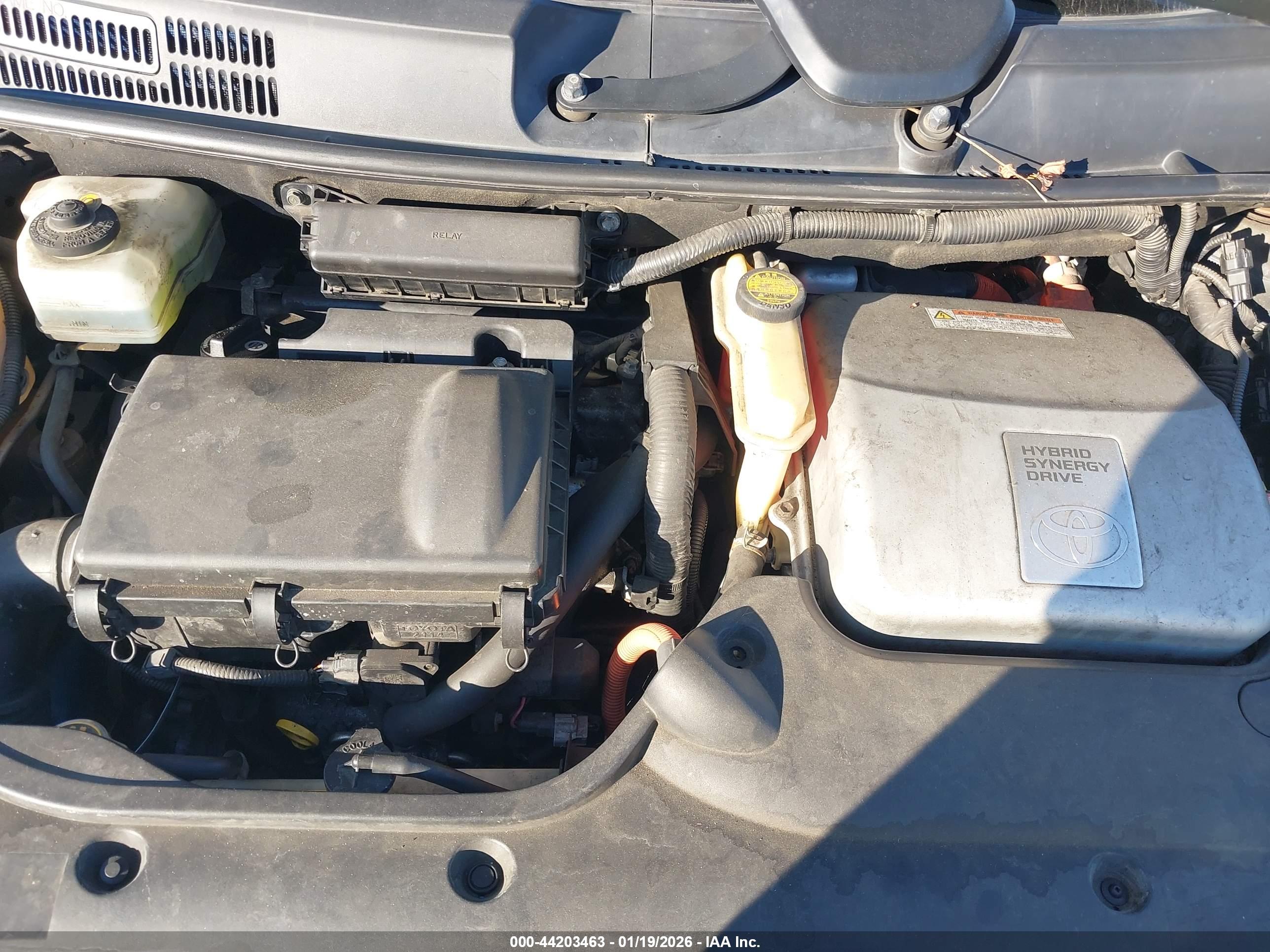 TOYOTA PRIUS image 10