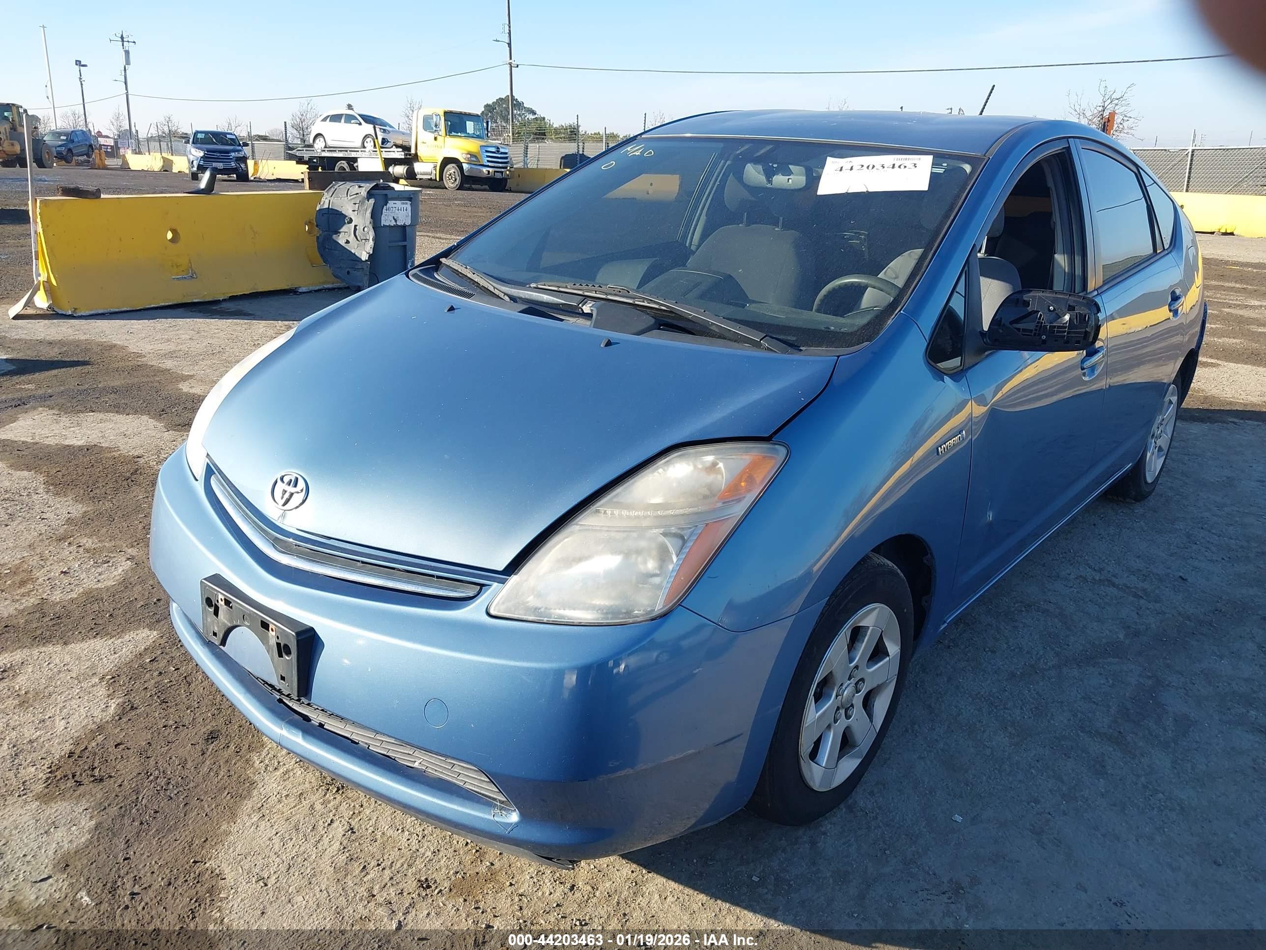 TOYOTA PRIUS image 2
