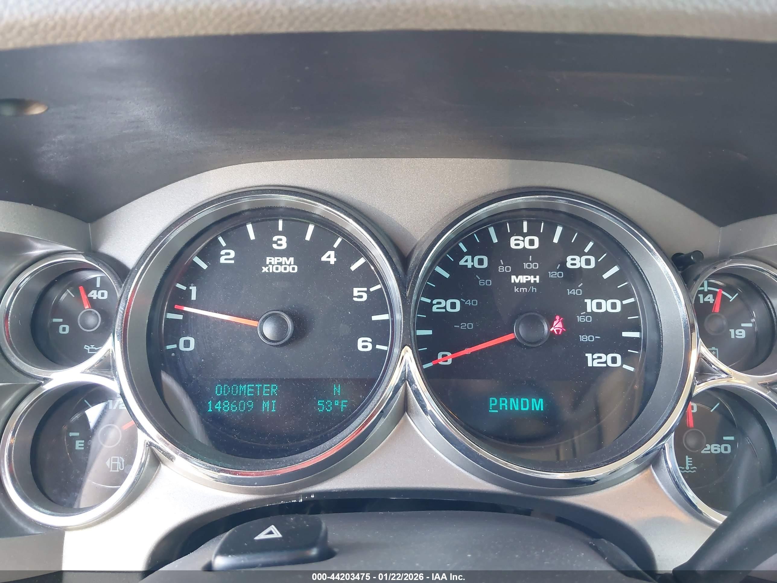 CHEVROLET SILVERADO image 7