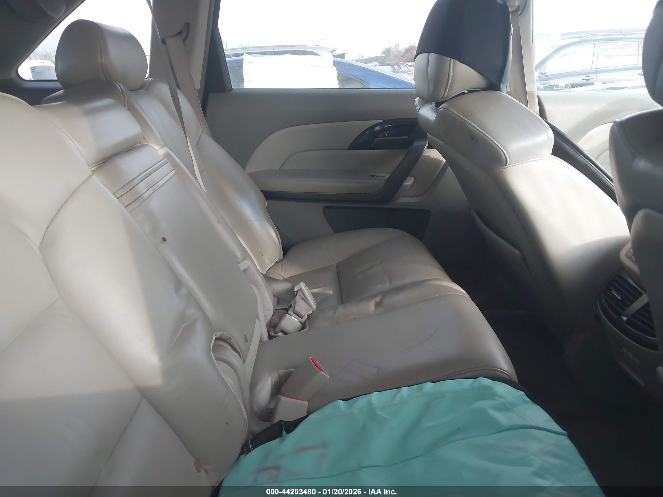 ACURA MDX image 8