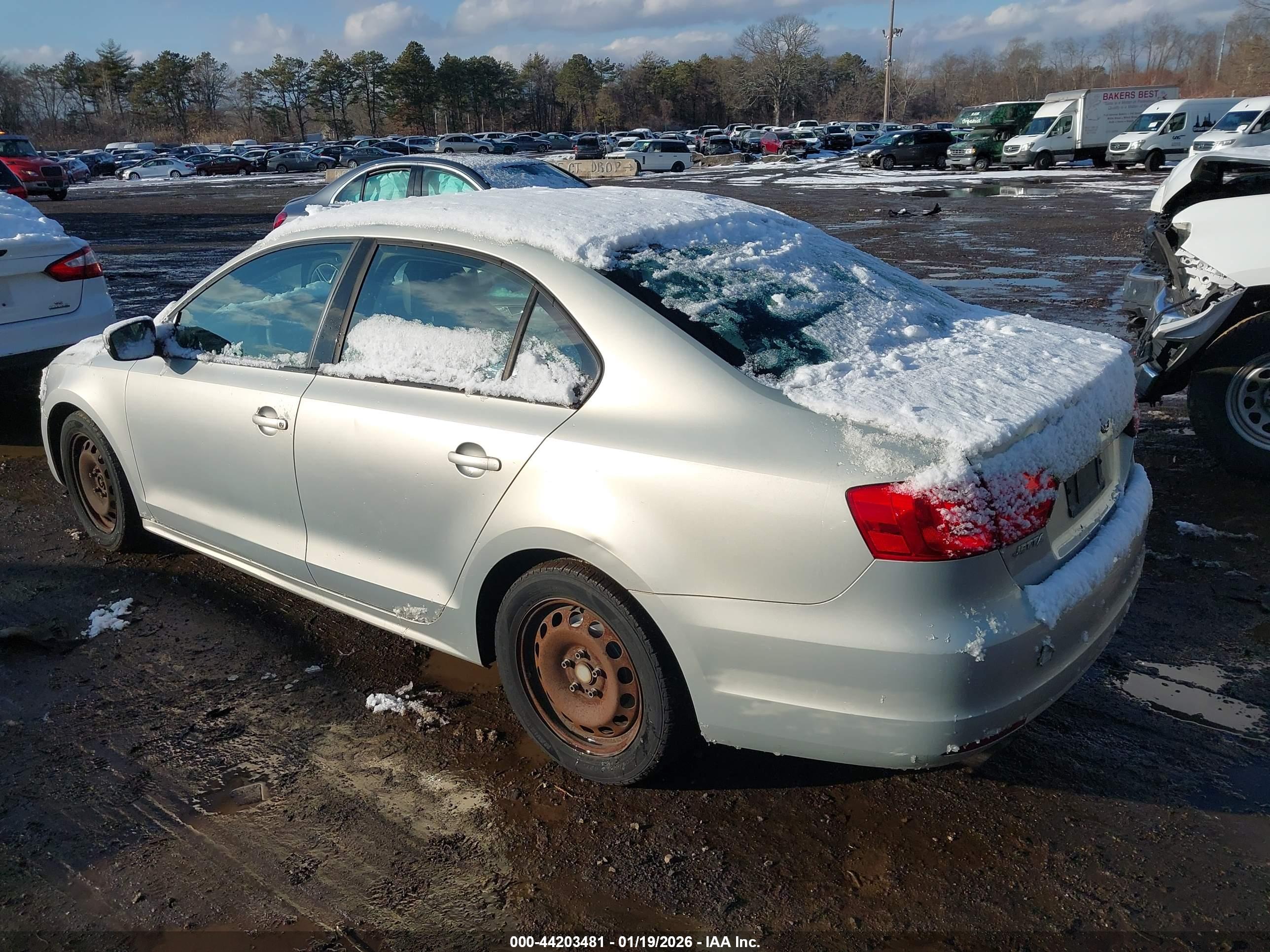 VOLKSWAGEN JETTA image 3
