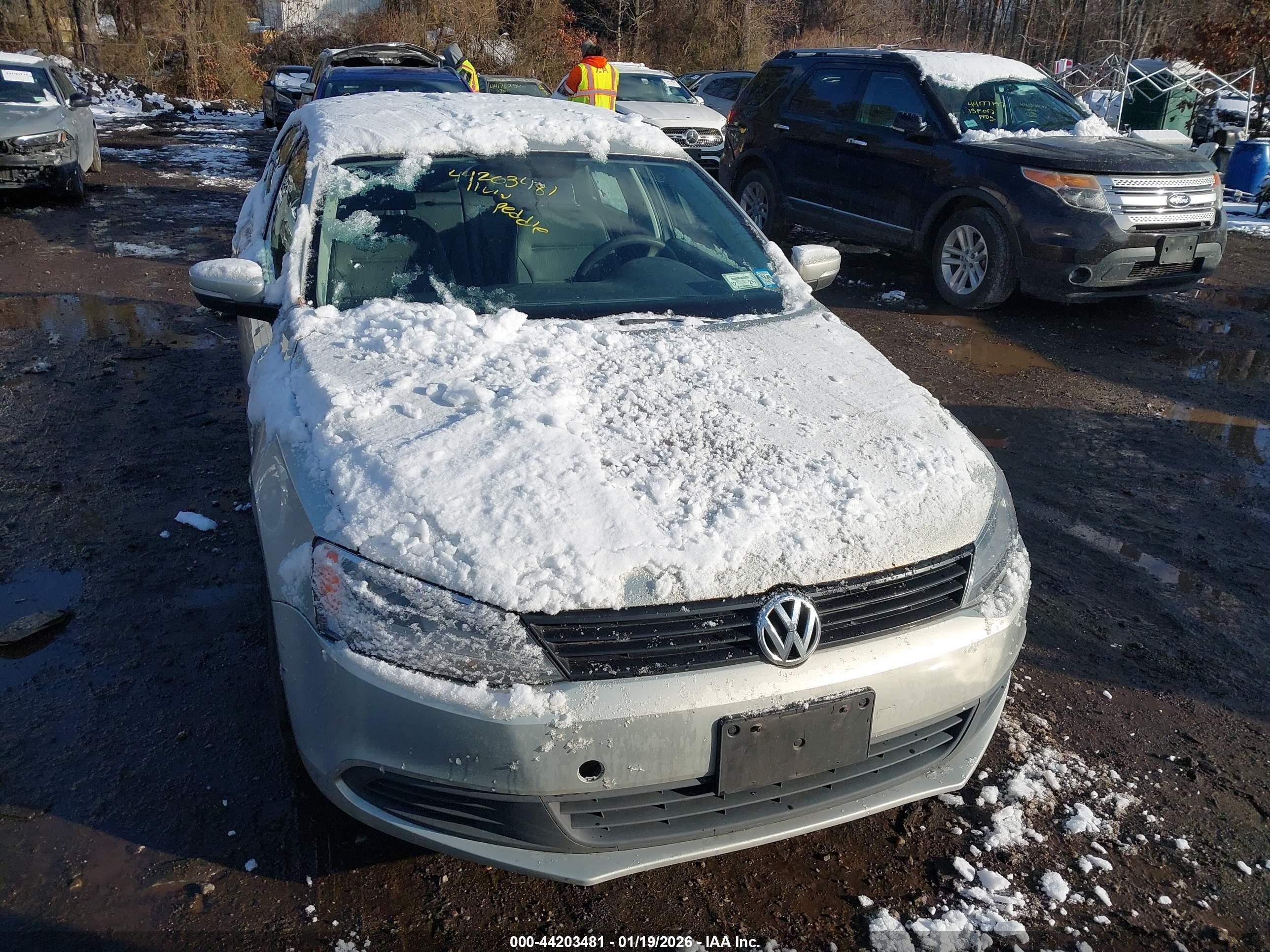 VOLKSWAGEN JETTA image 6