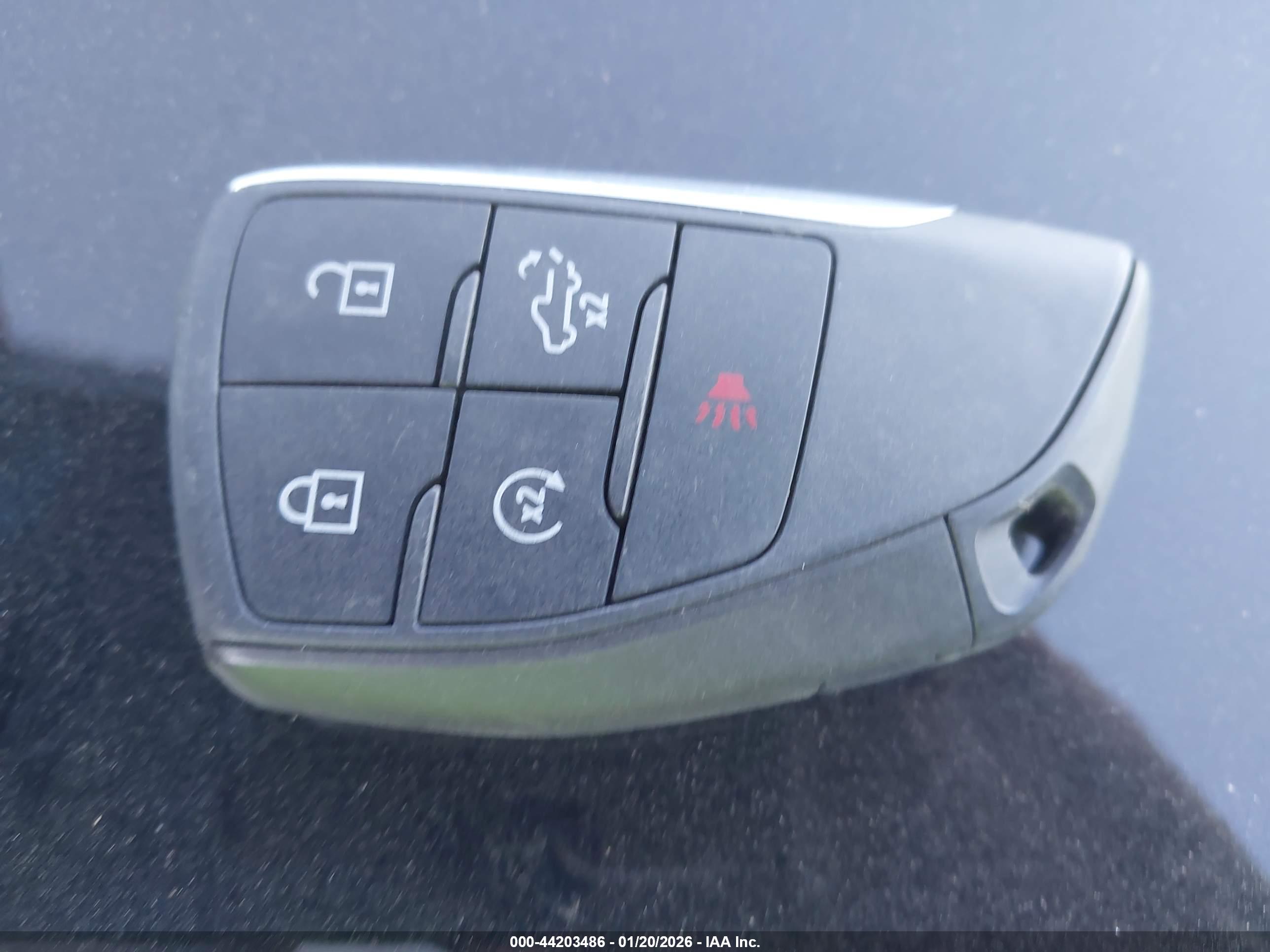GMC SIERRA image 11