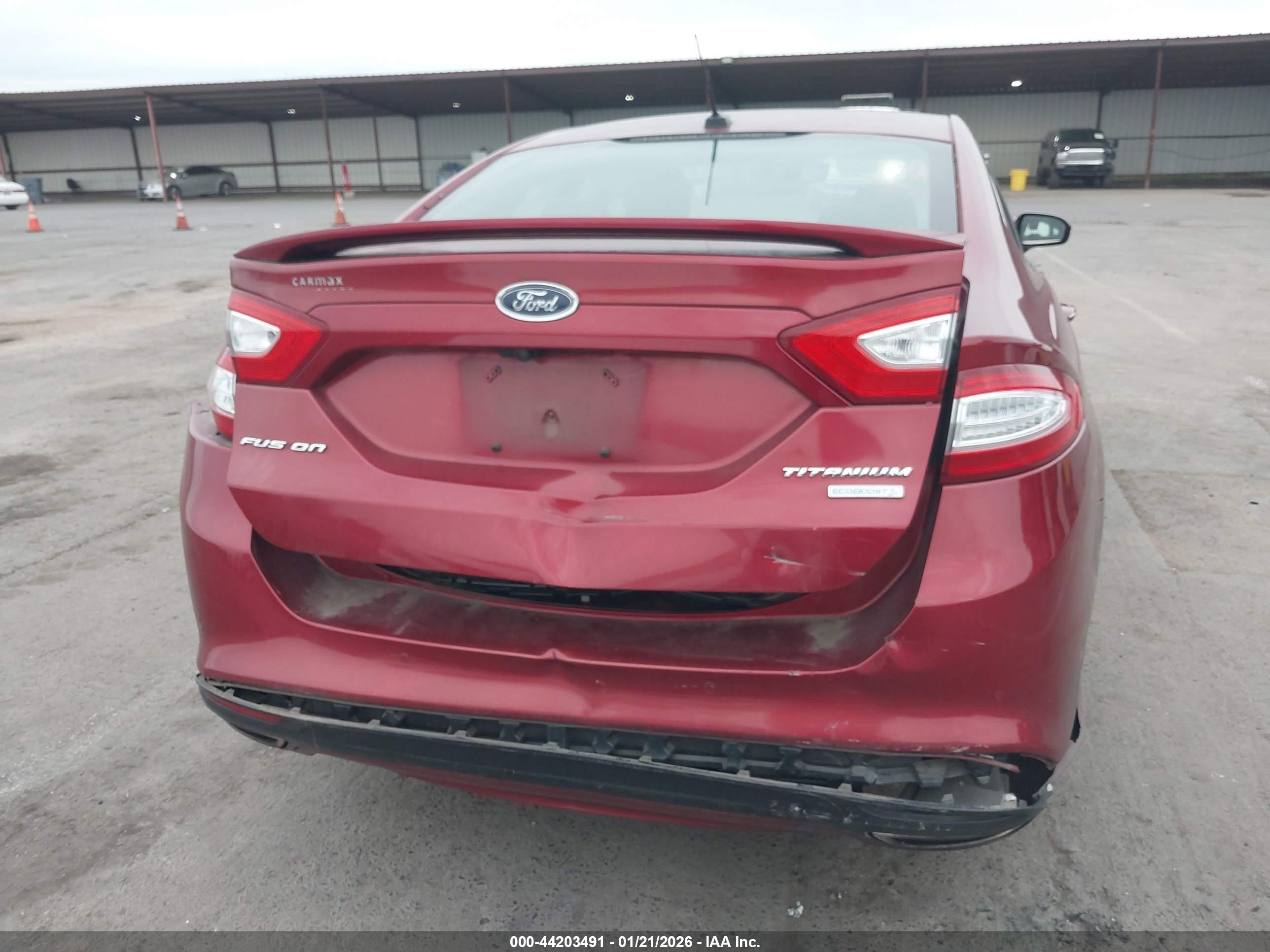 FORD FUSION image 6