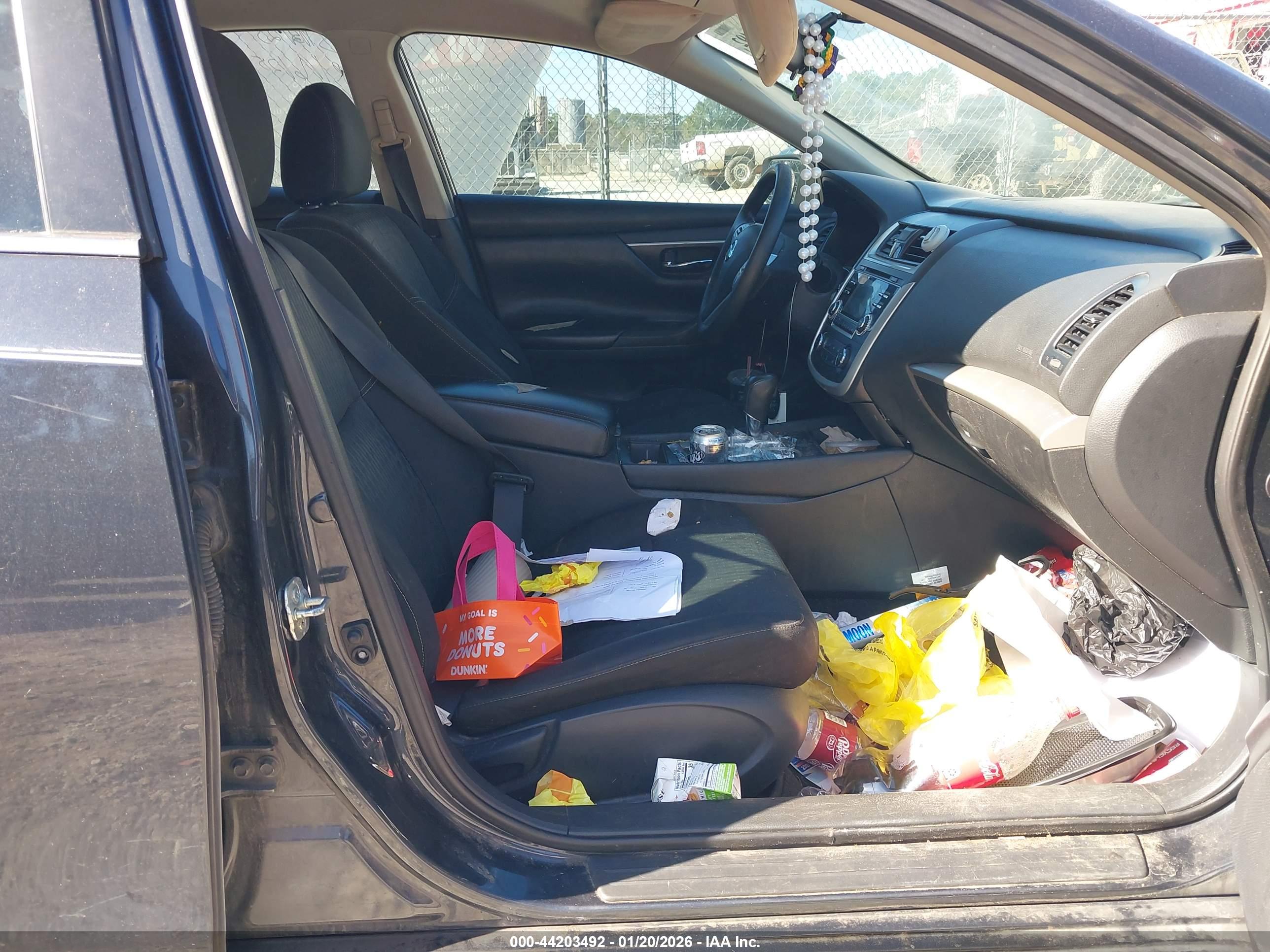 NISSAN ALTIMA image 5