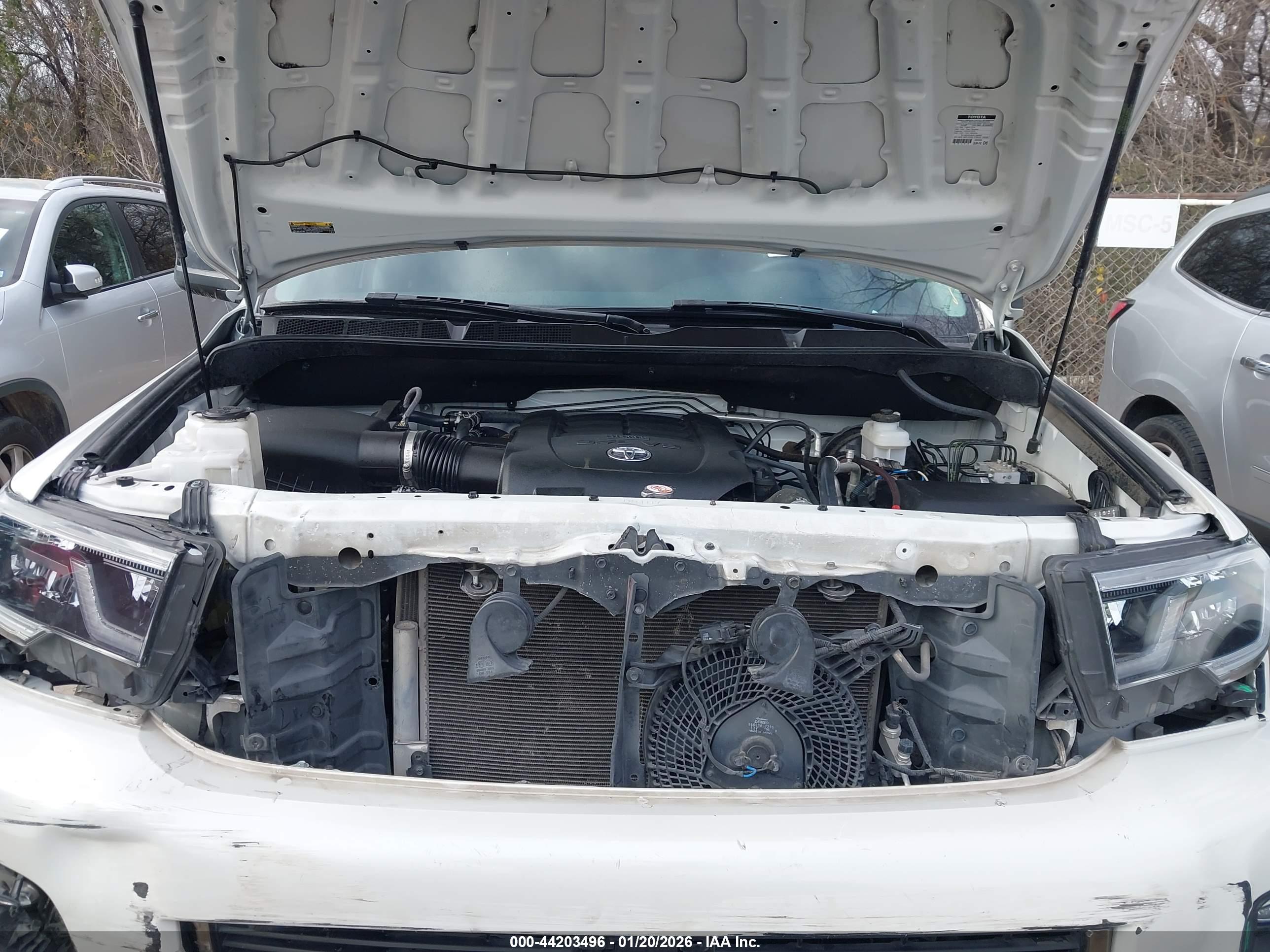 TOYOTA SEQUOIA image 10