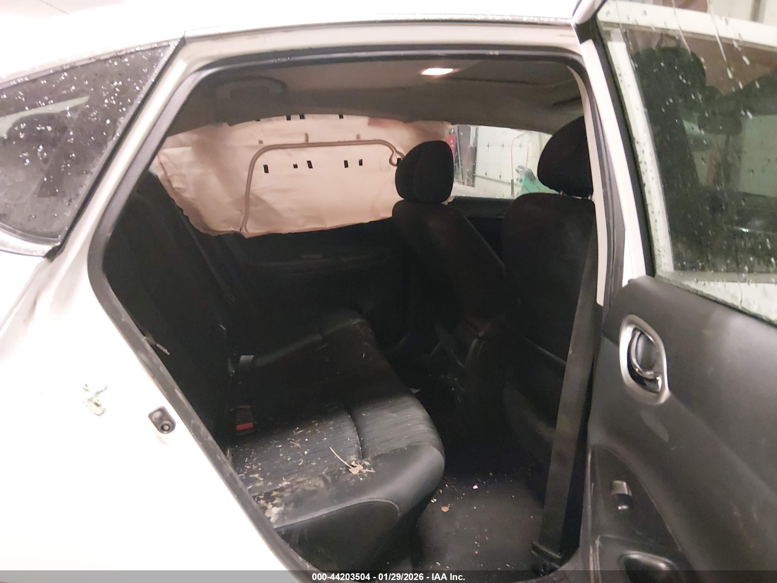 NISSAN SENTRA image 8