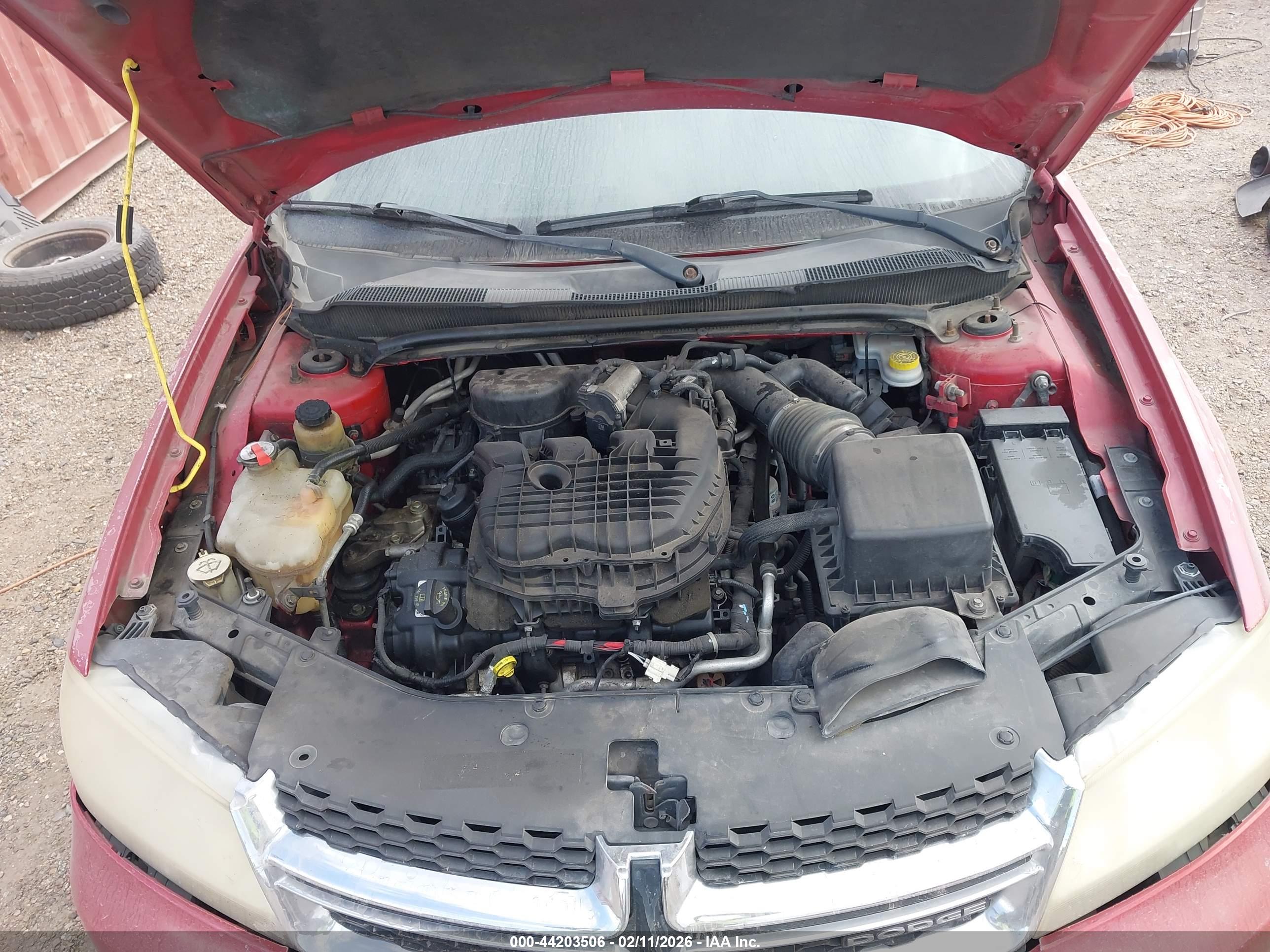 DODGE AVENGER image 10