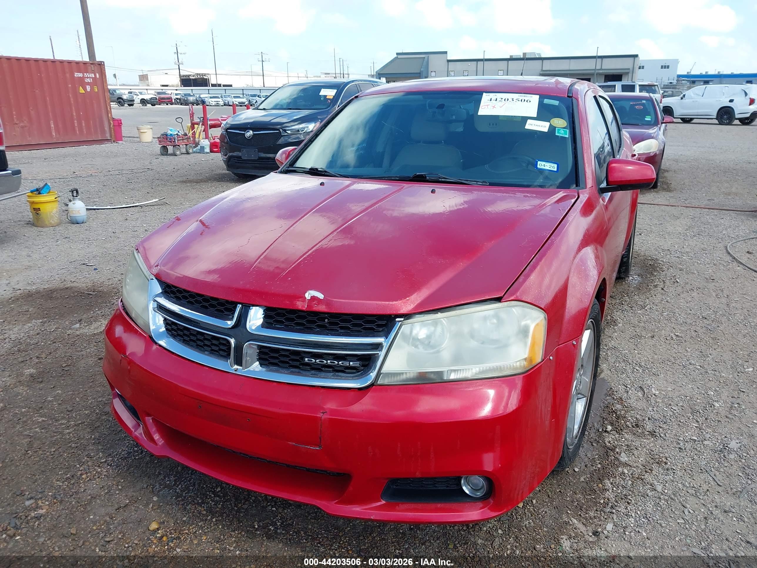 DODGE AVENGER image 6