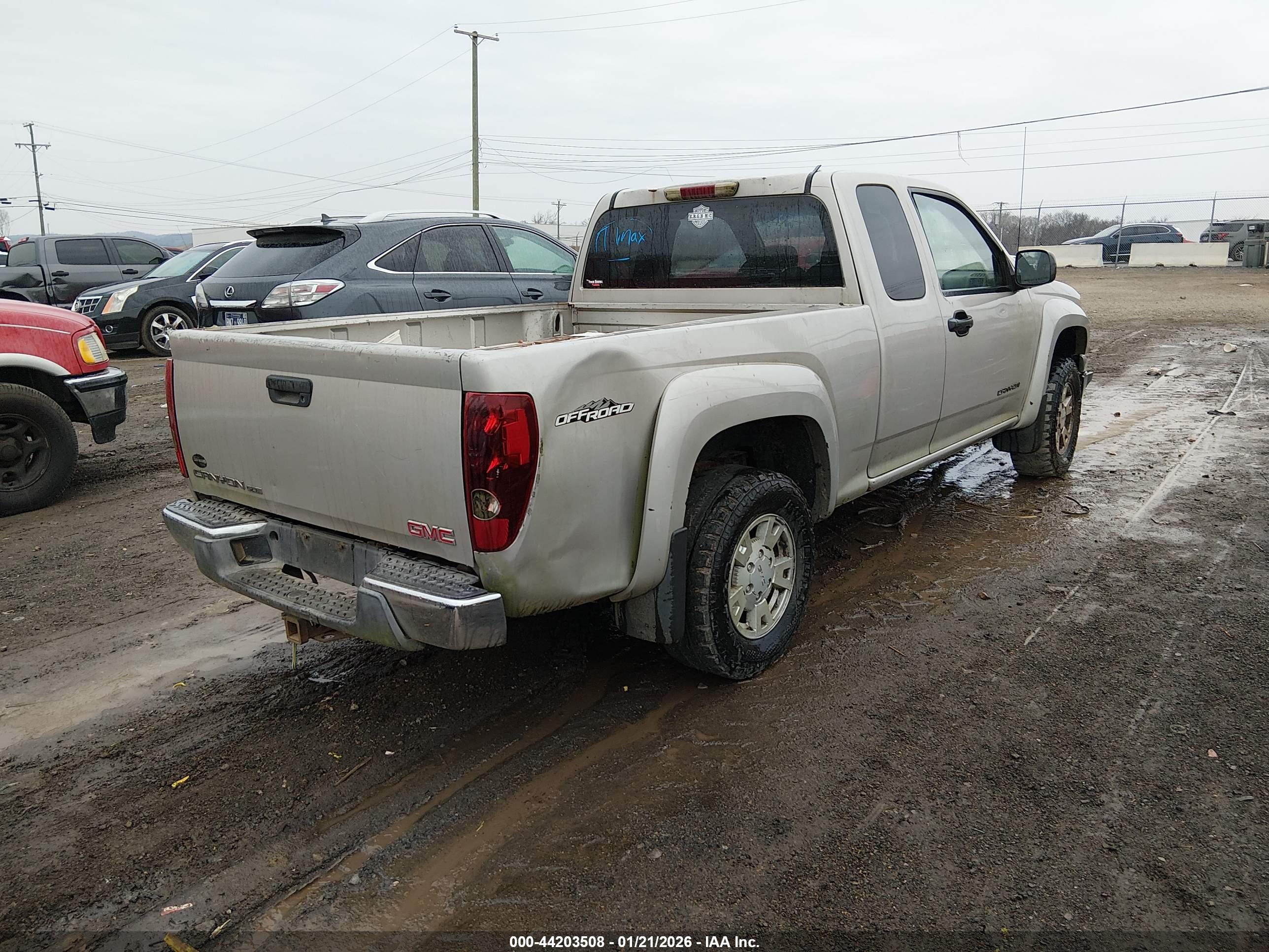 GMC CANYON image 4