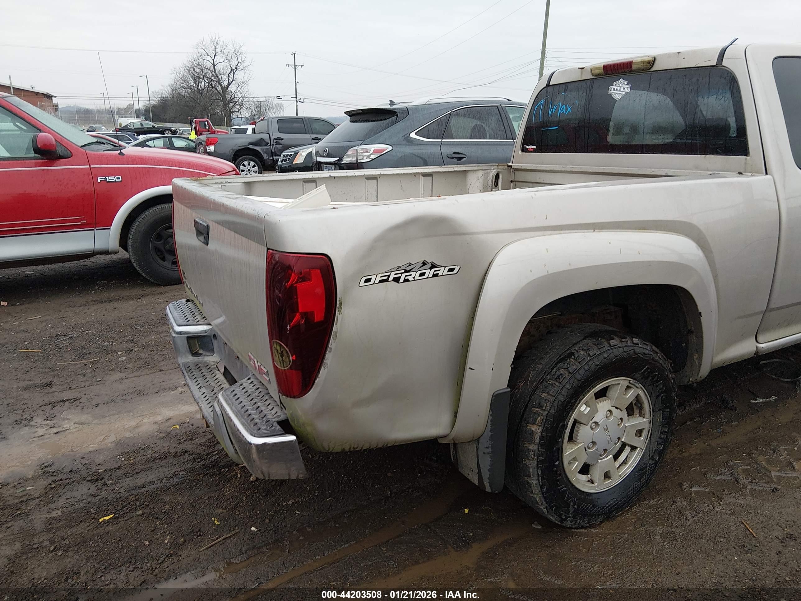 GMC CANYON image 6