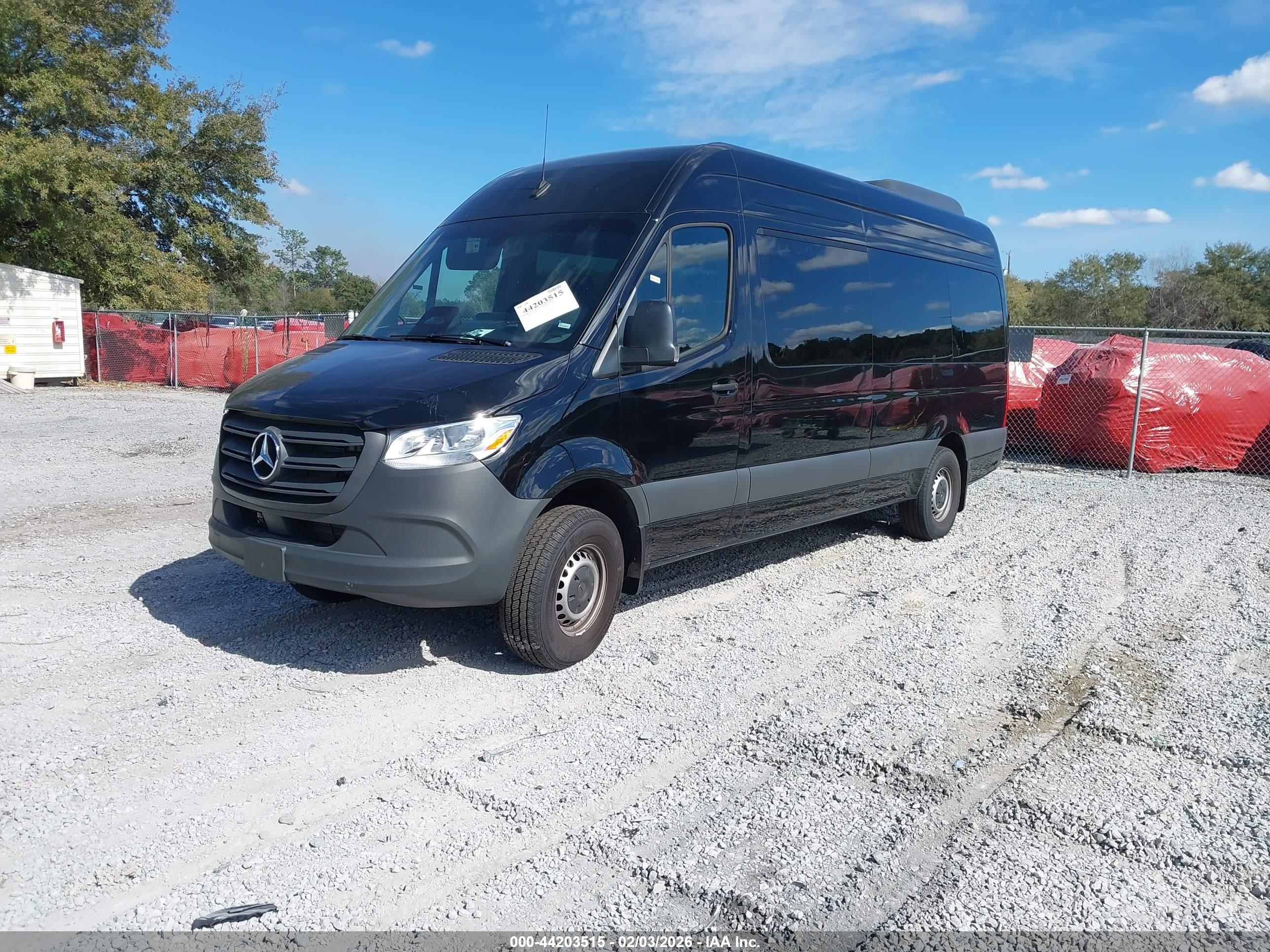 MERCEDES-BENZ SPRINTER image 2