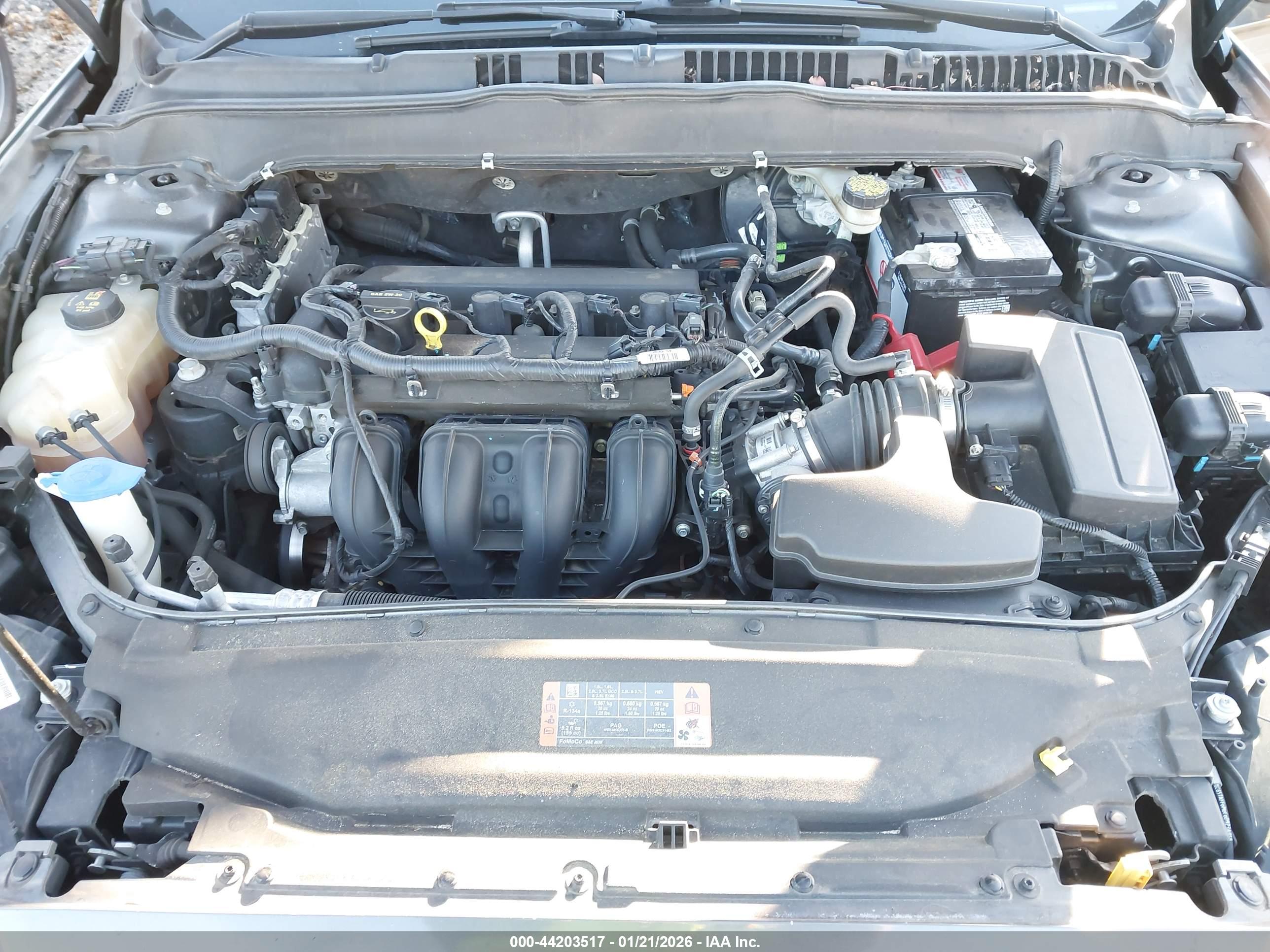 FORD FUSION image 10