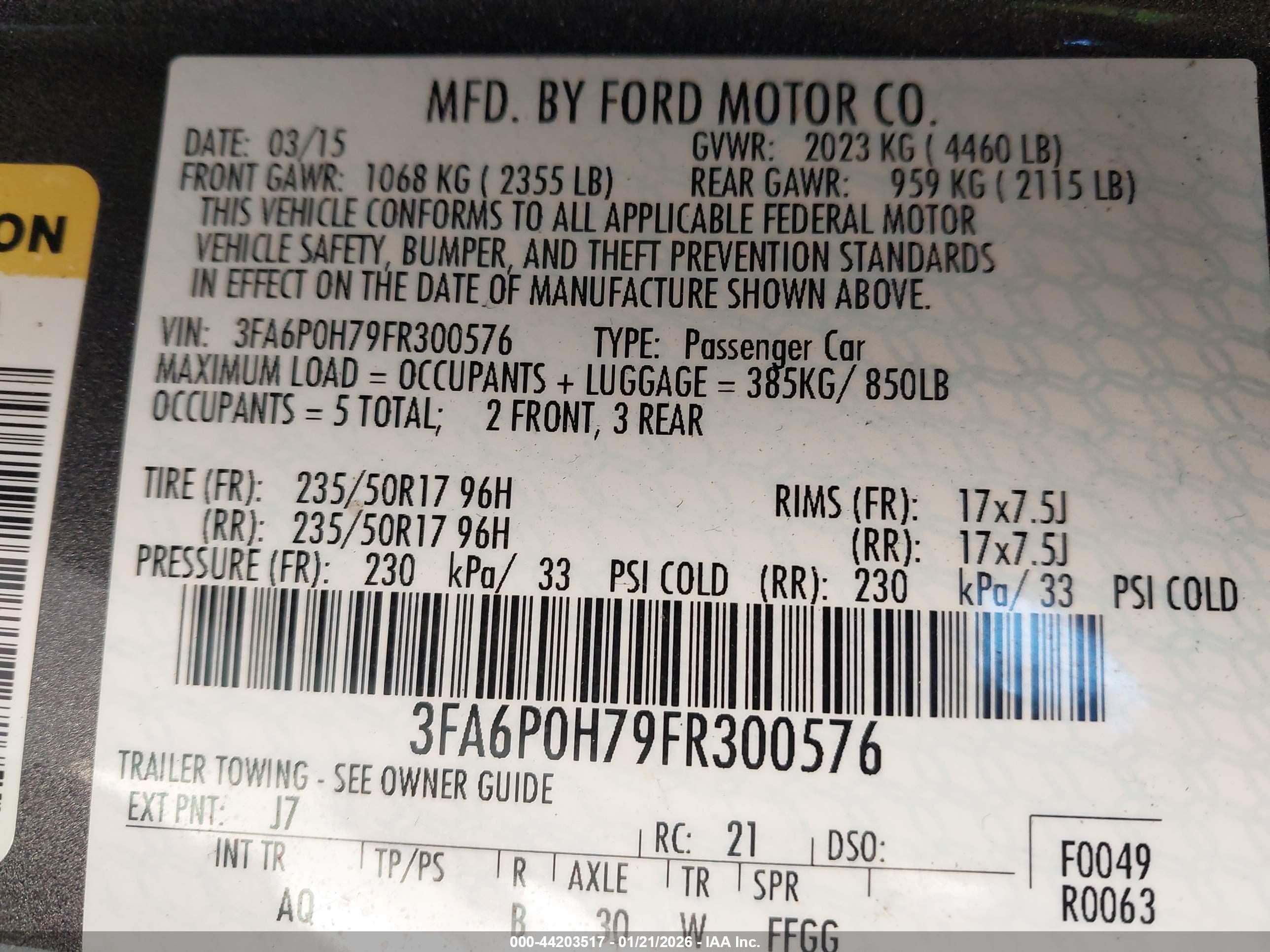 FORD FUSION image 9