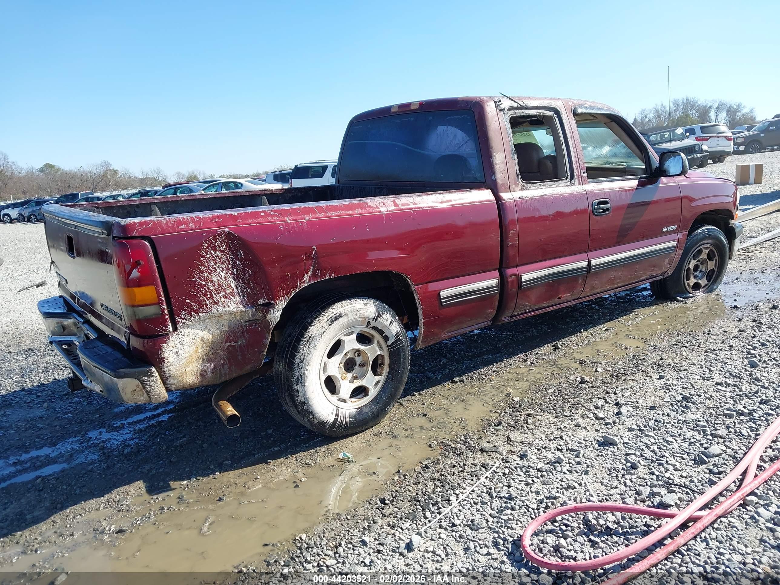 CHEVROLET SILVERADO image 4