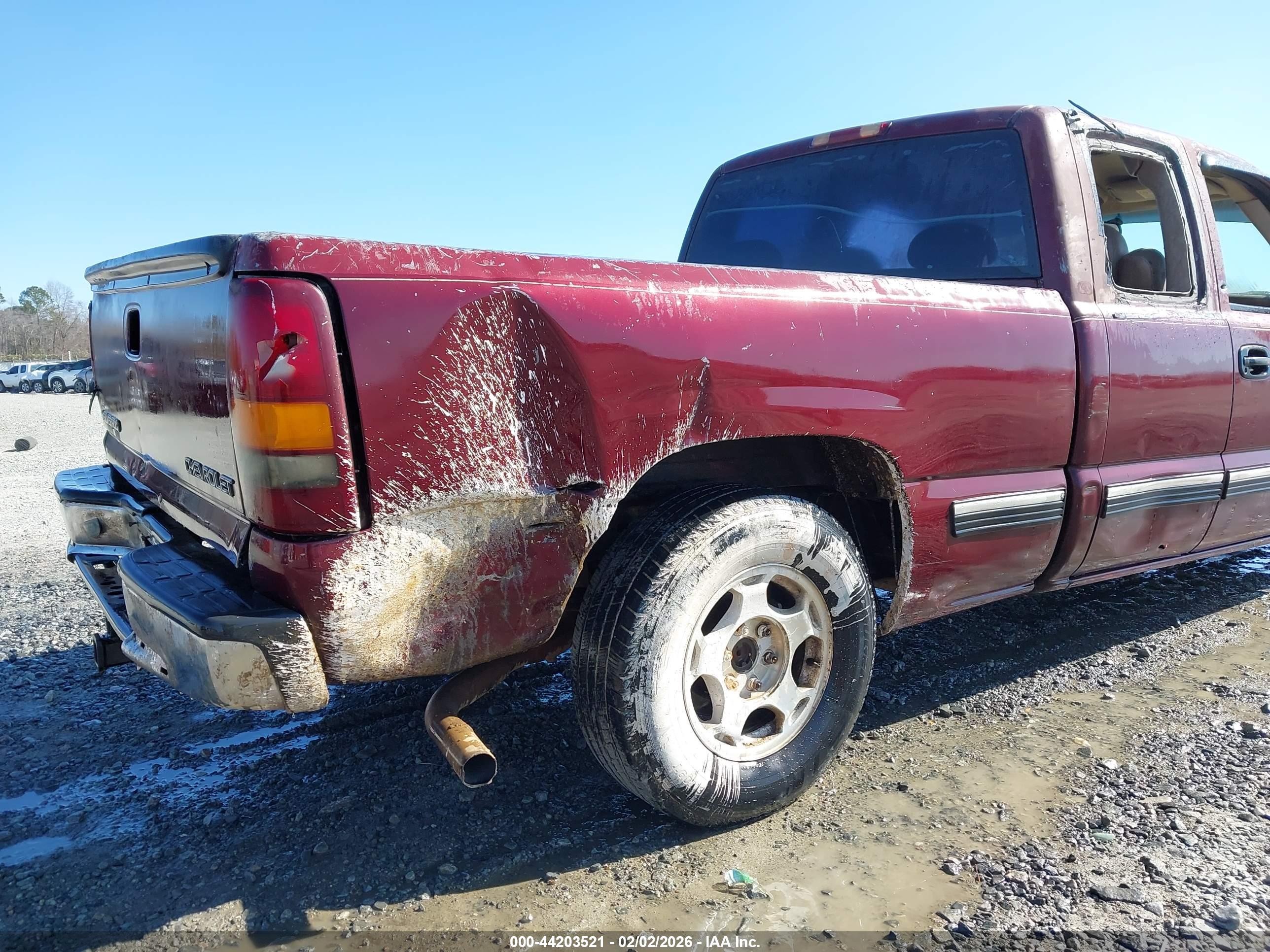 CHEVROLET SILVERADO image 6