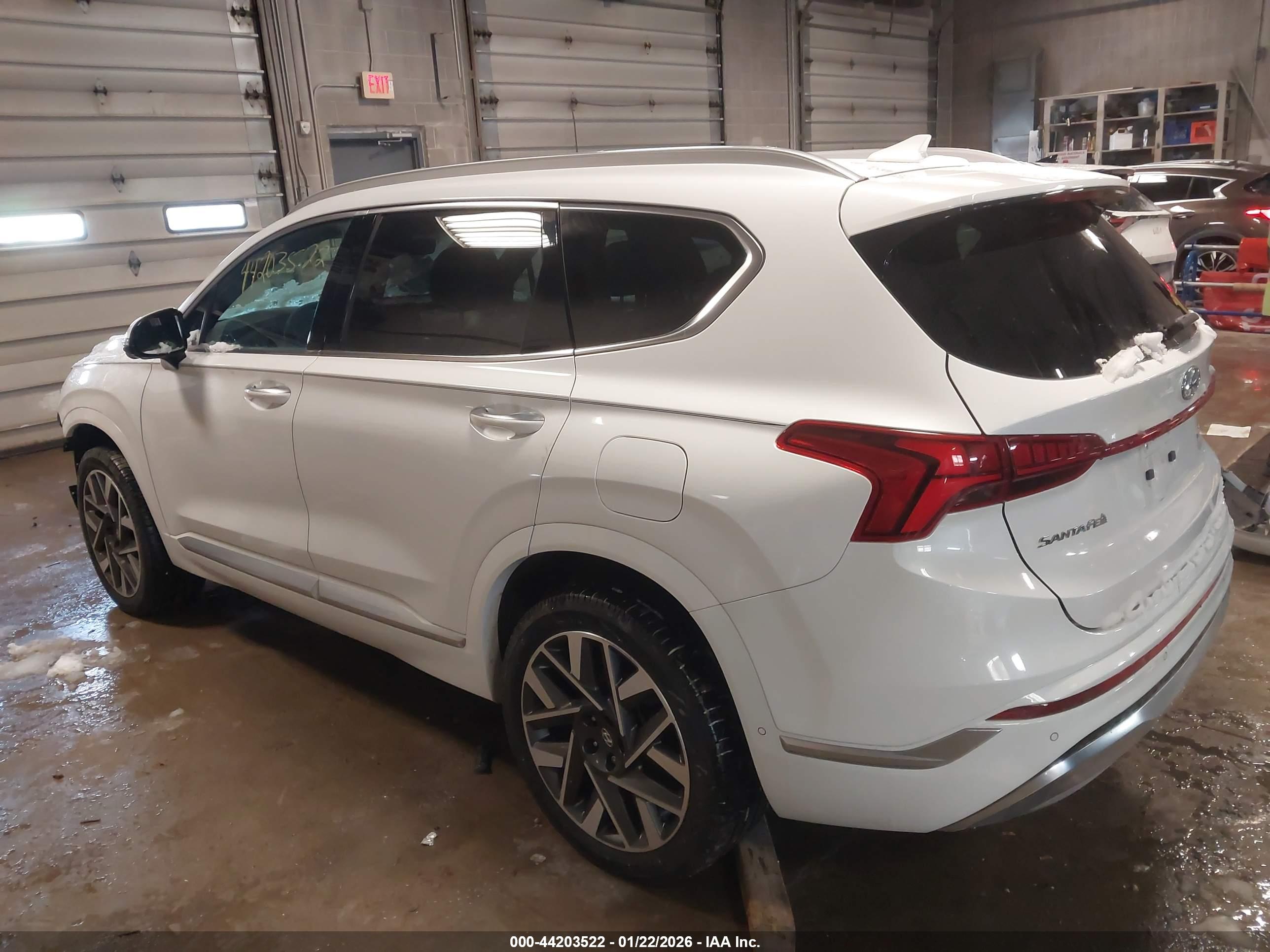 HYUNDAI SANTA image 3
