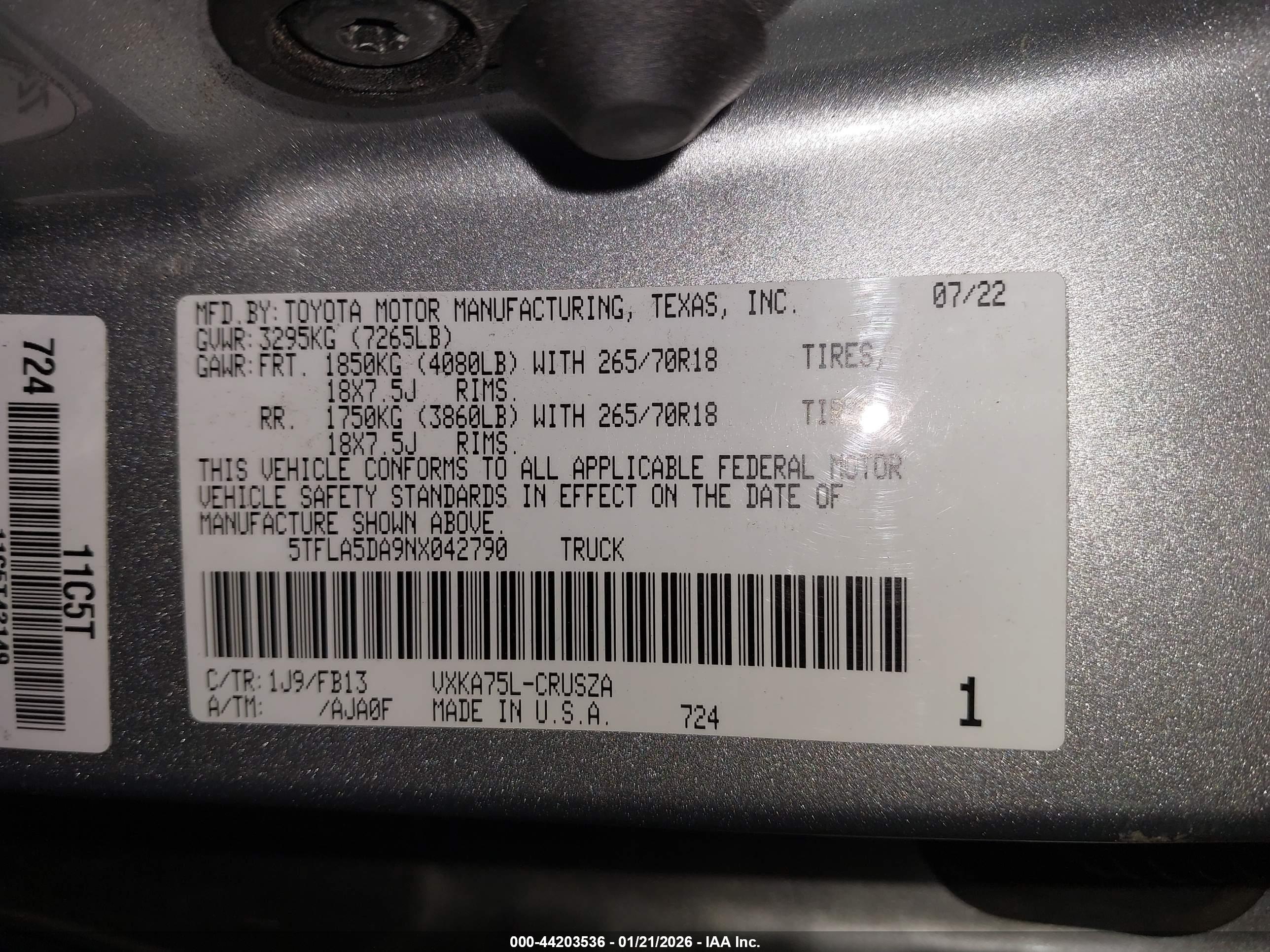 TOYOTA TUNDRA image 9