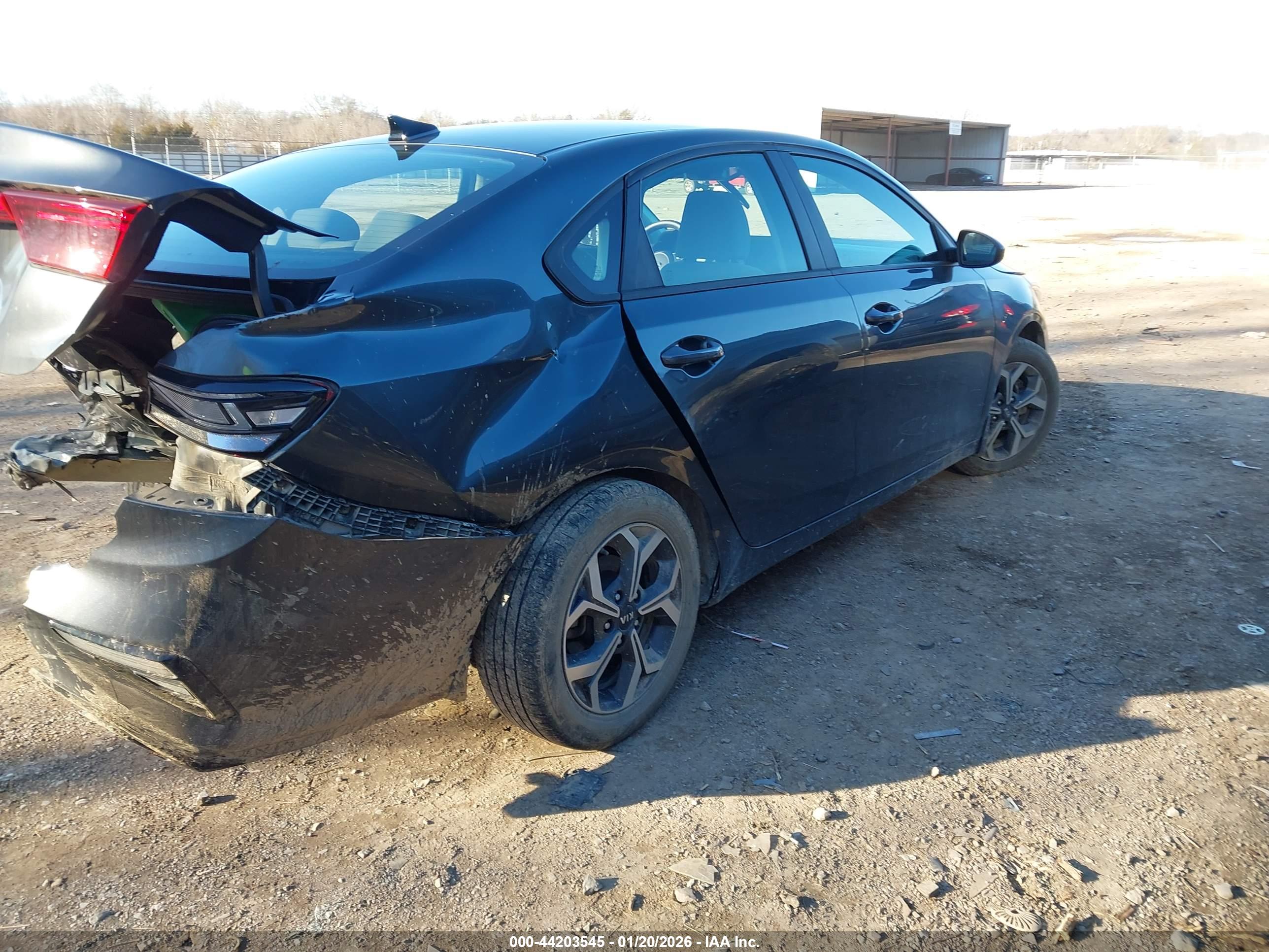 KIA FORTE image 4