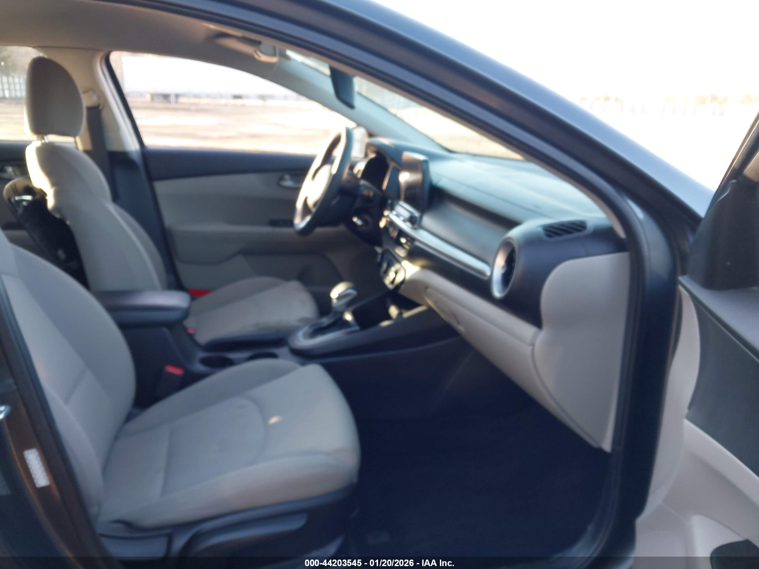 KIA FORTE image 5