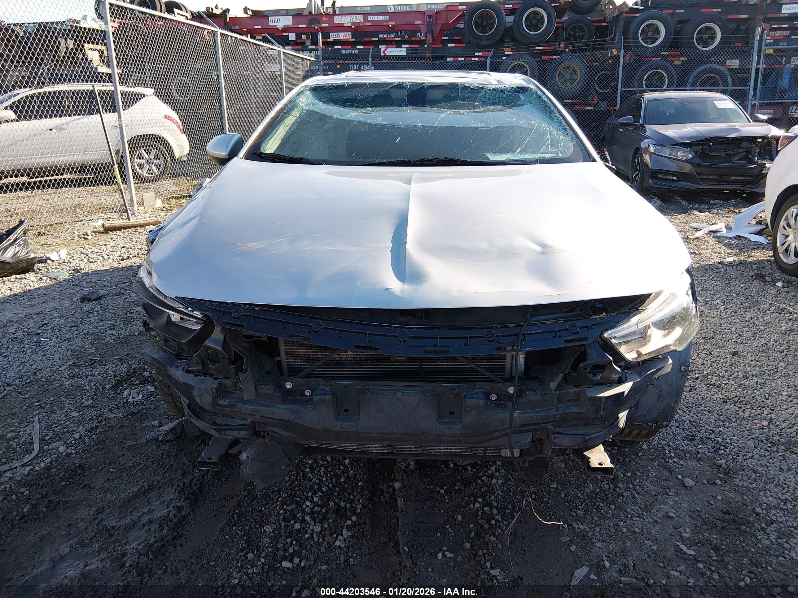 BUICK REGAL image 6