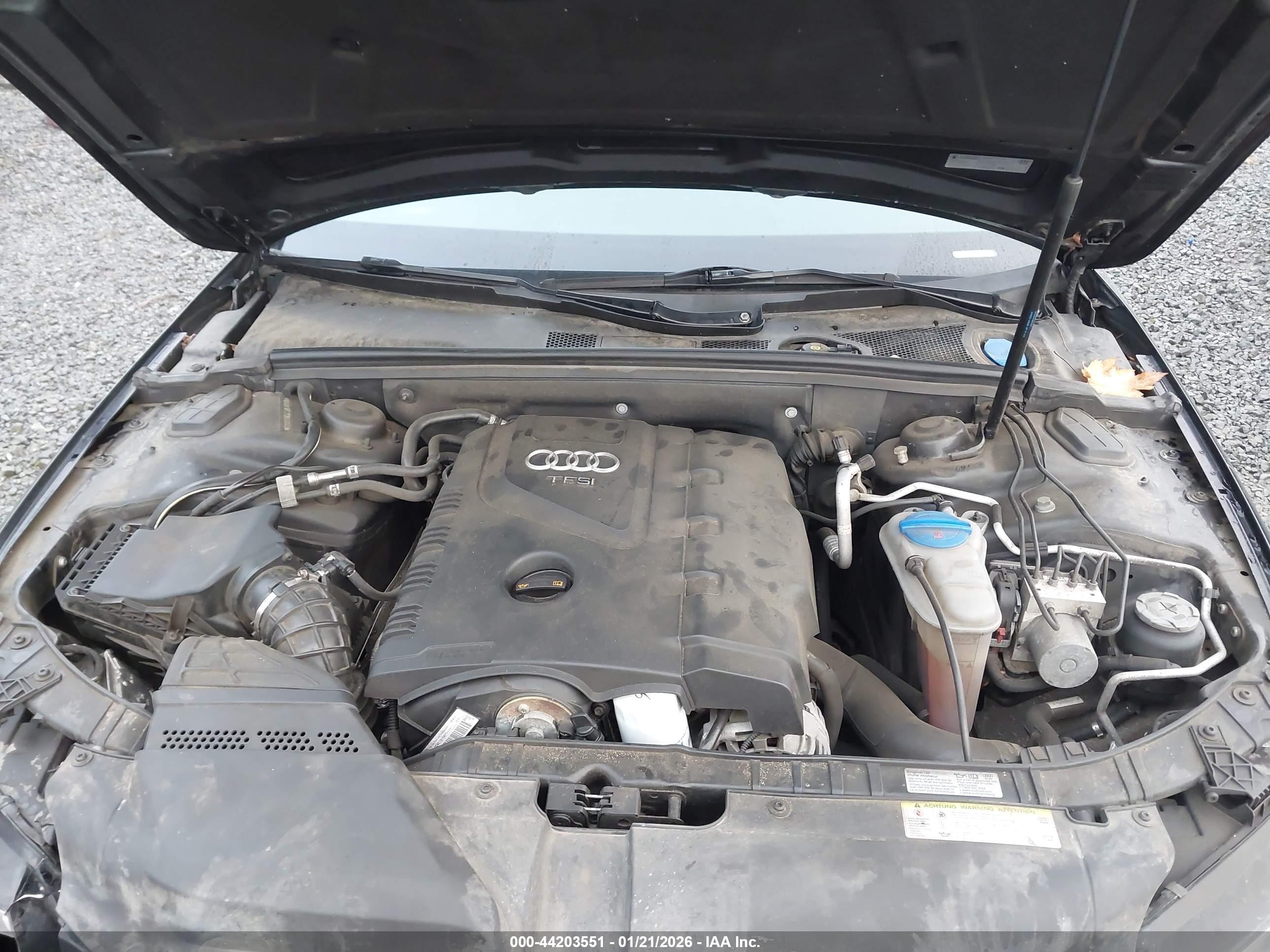 AUDI A4 image 10