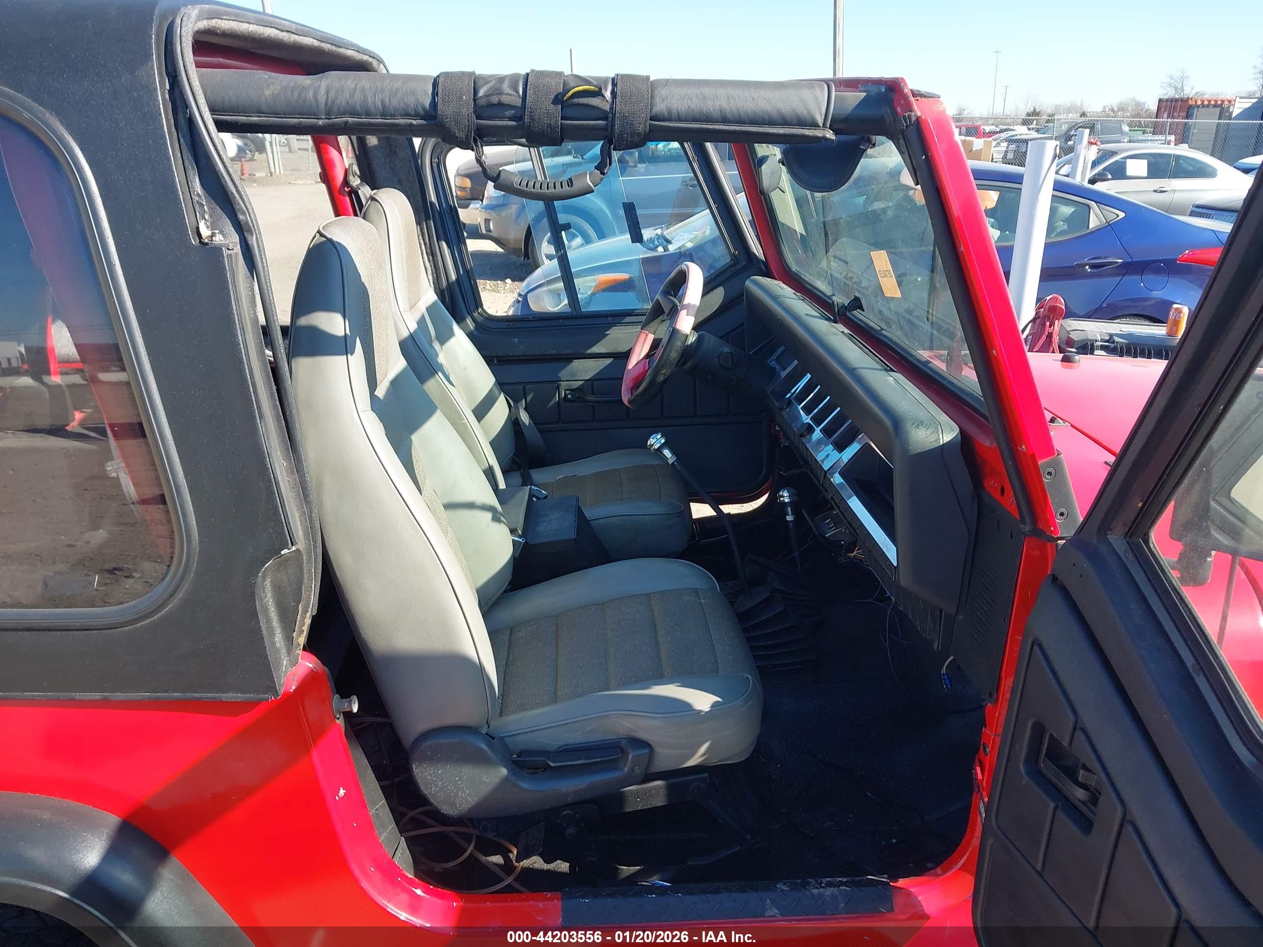 JEEP WRANGLER image 5