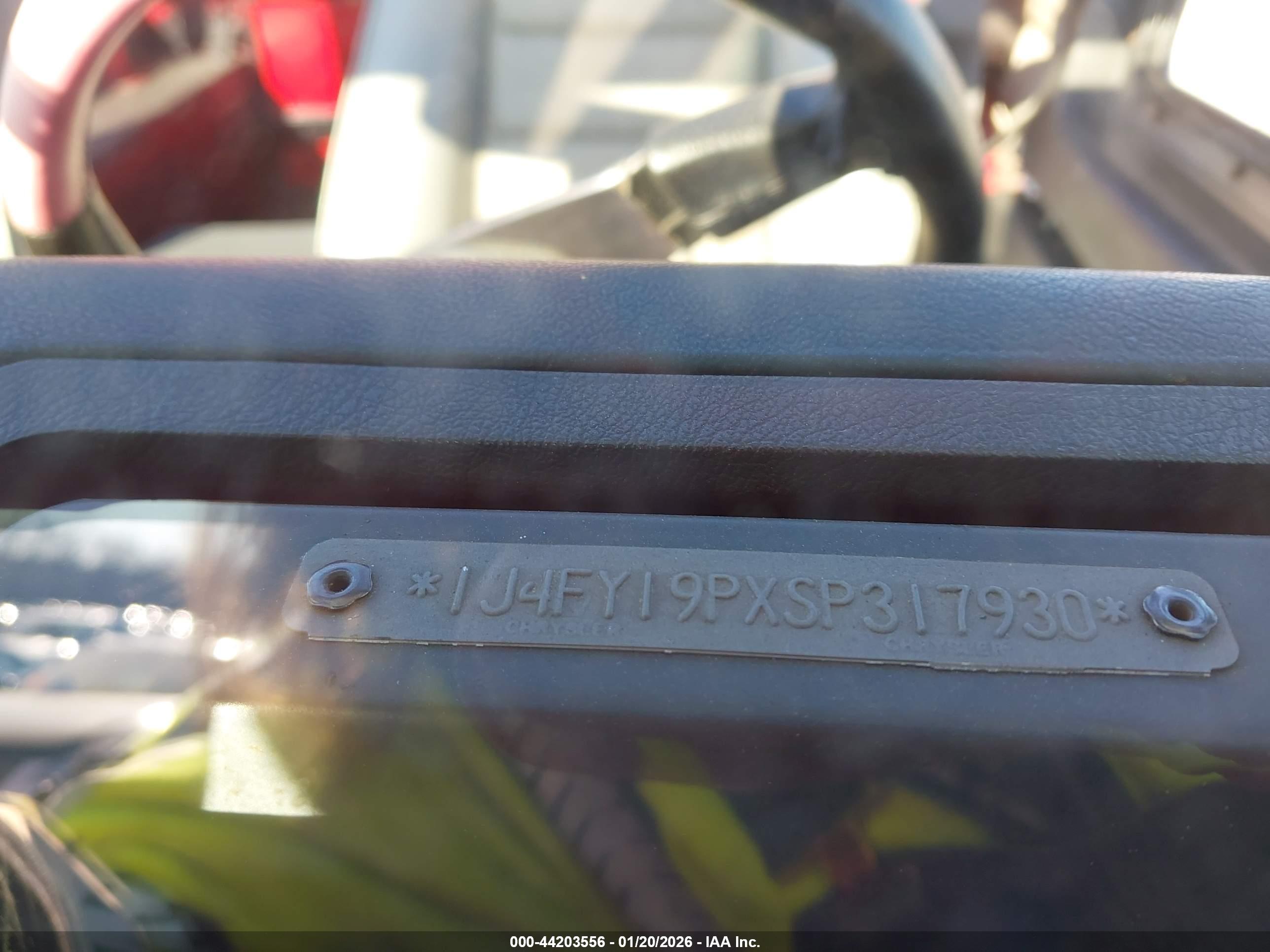 JEEP WRANGLER image 9