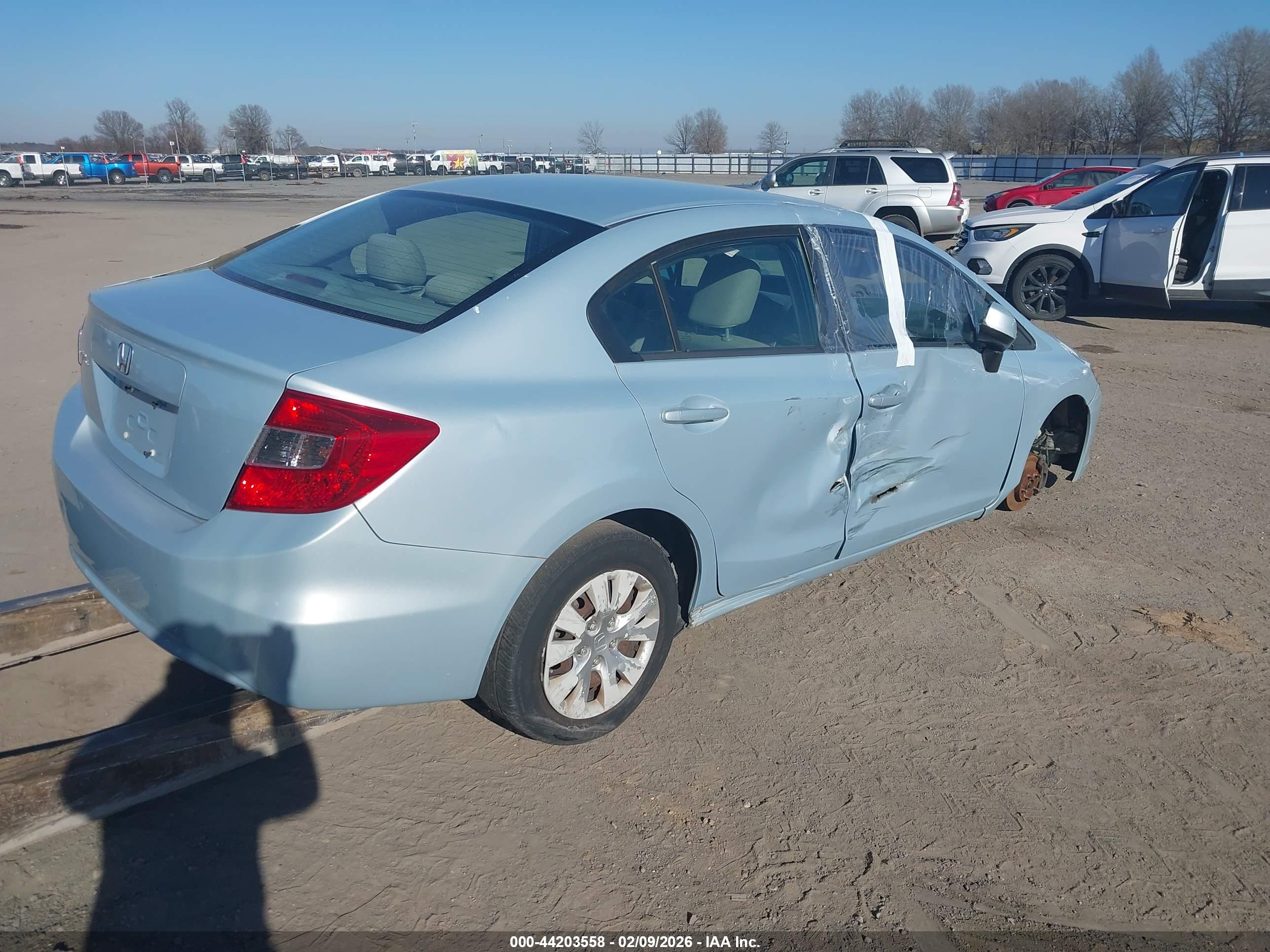 HONDA CIVIC image 4