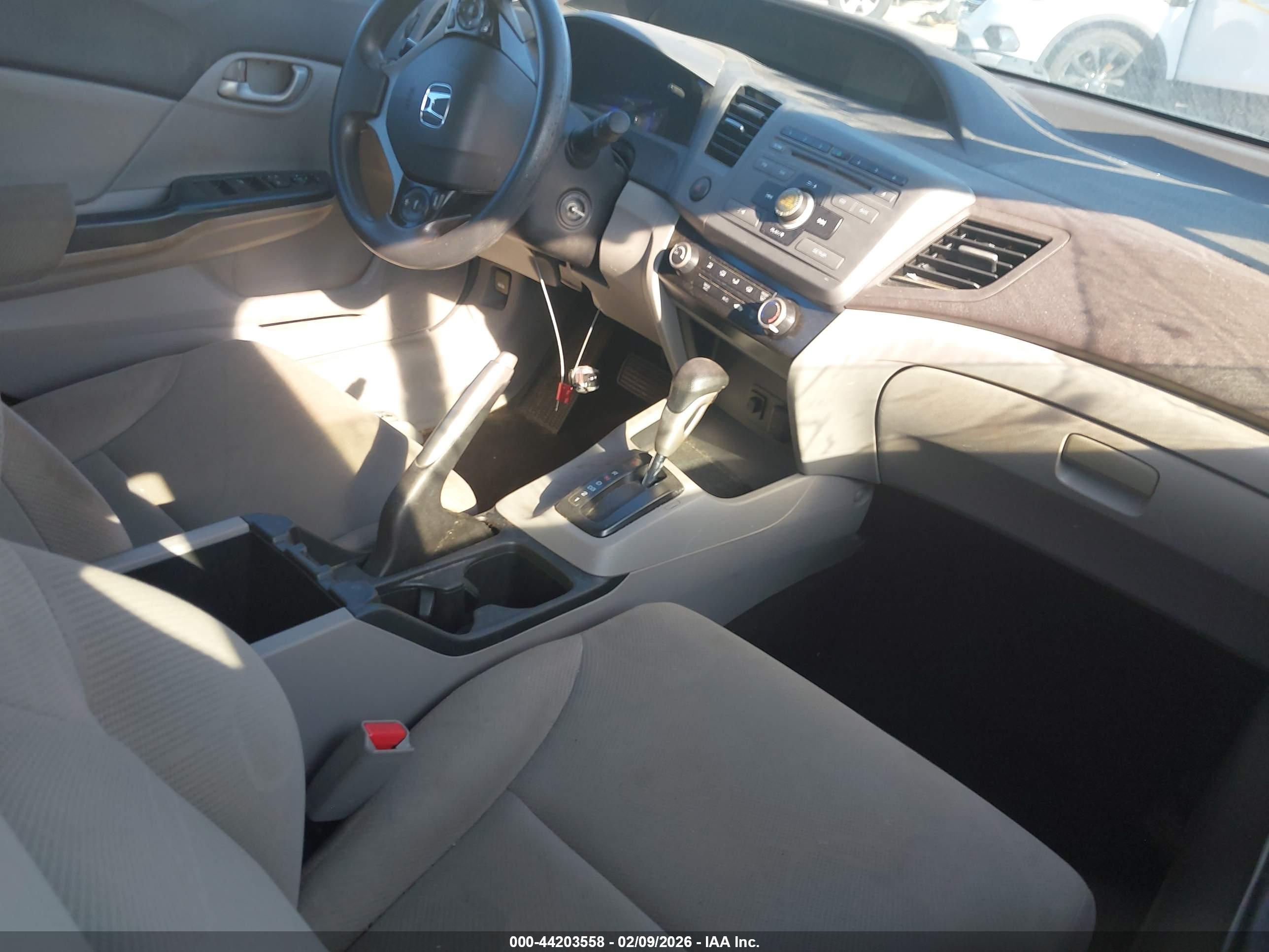 HONDA CIVIC image 5