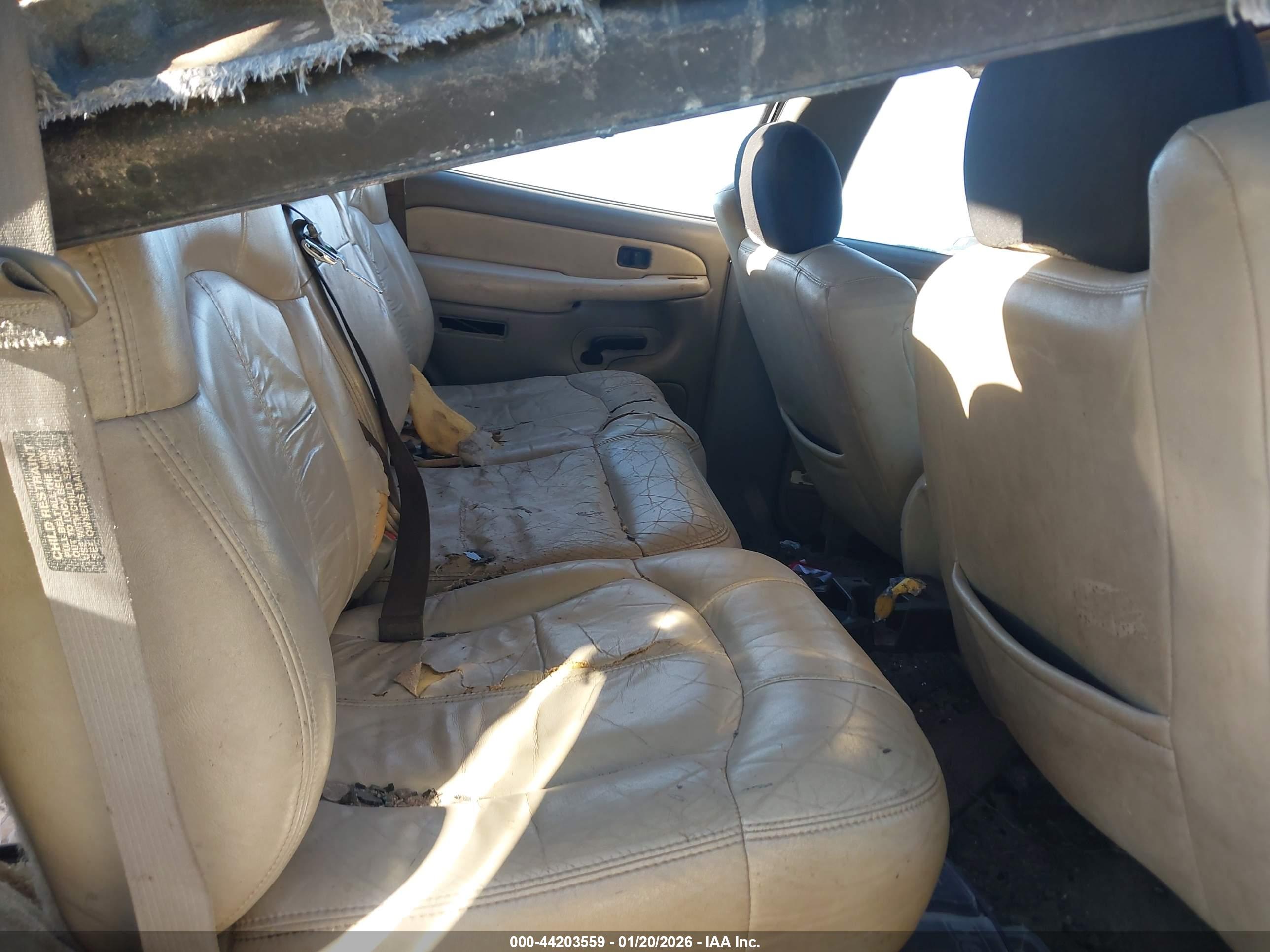 CHEVROLET TAHOE image 8