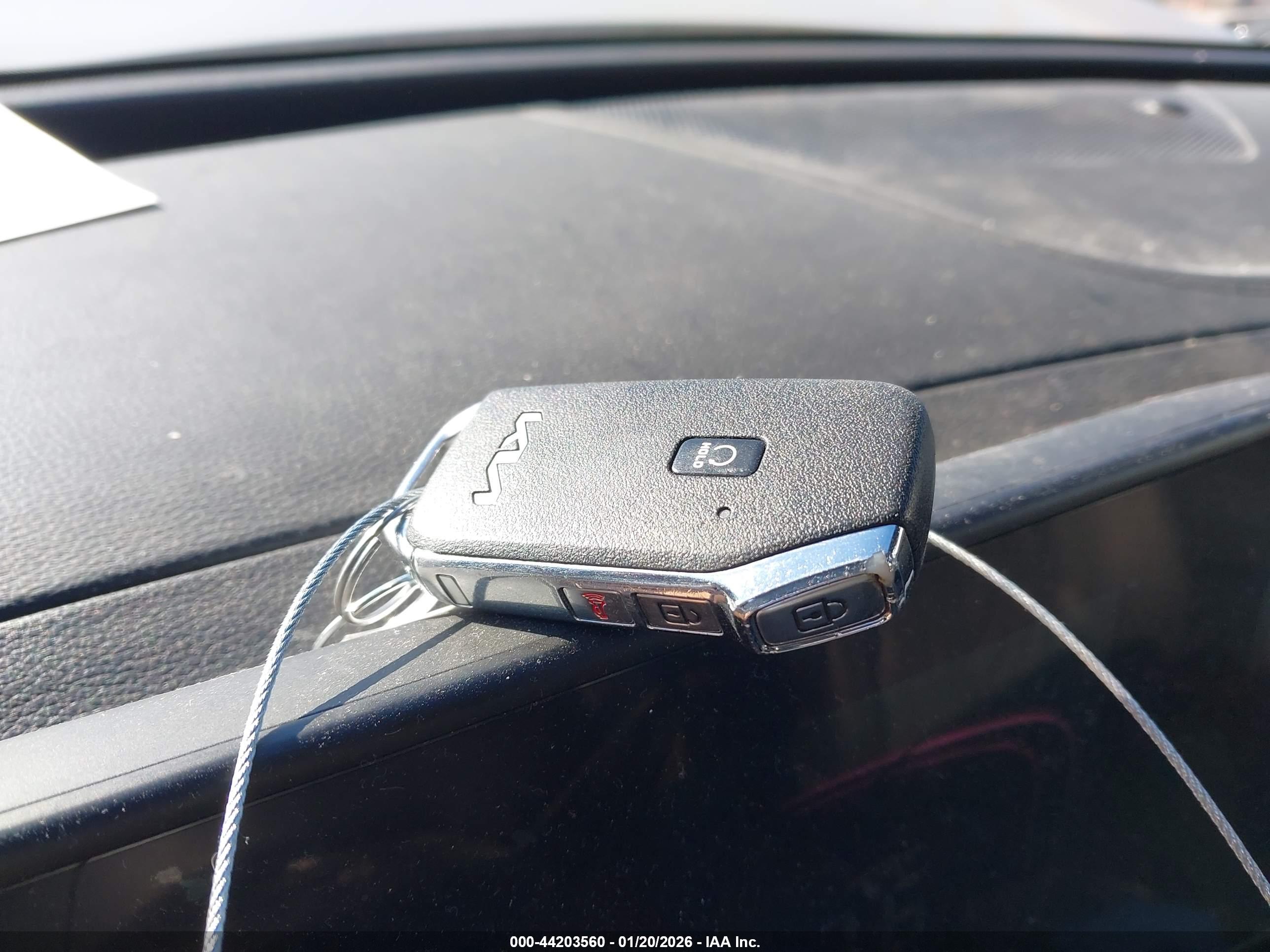 KIA SPORTAGE image 11