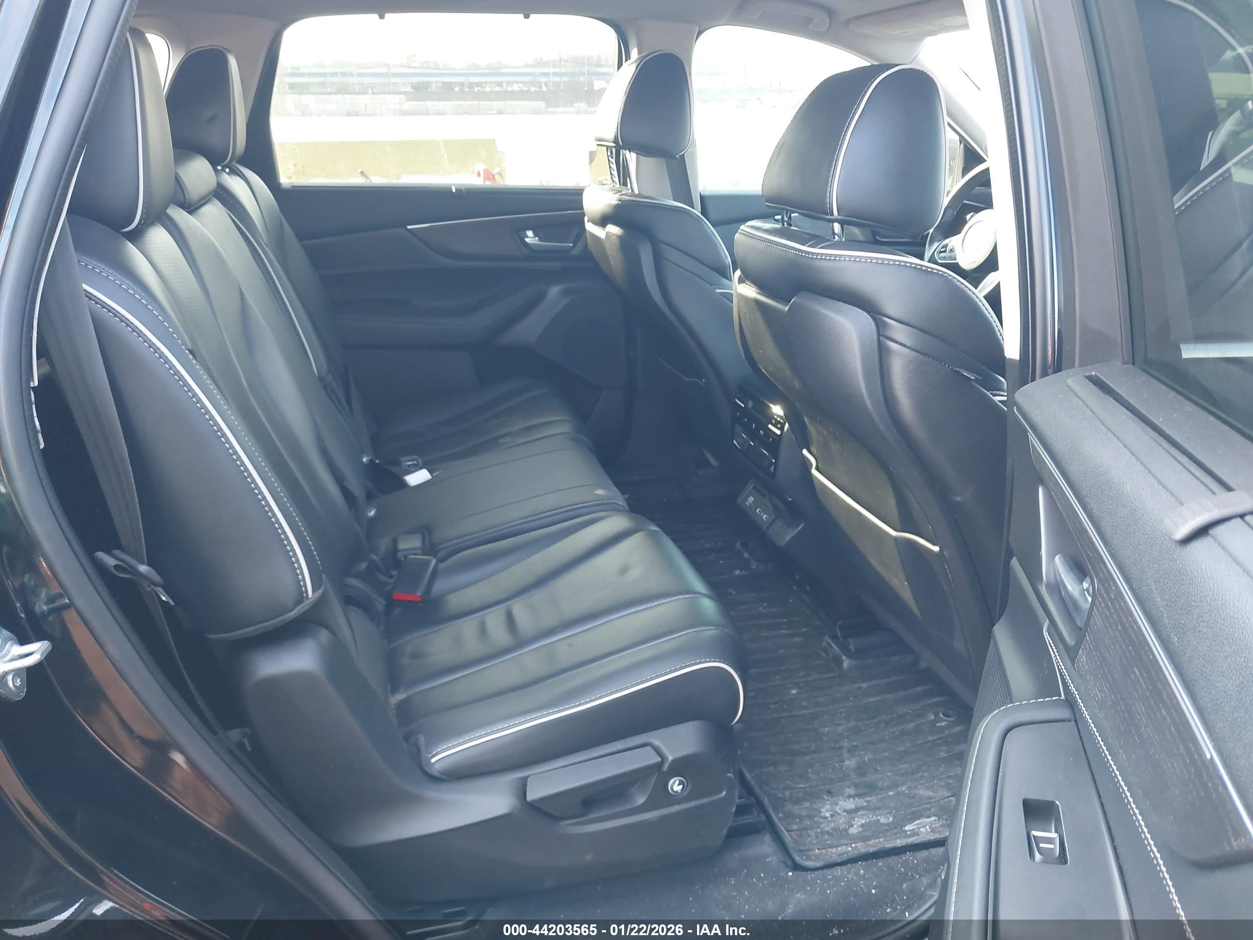 ACURA MDX image 8