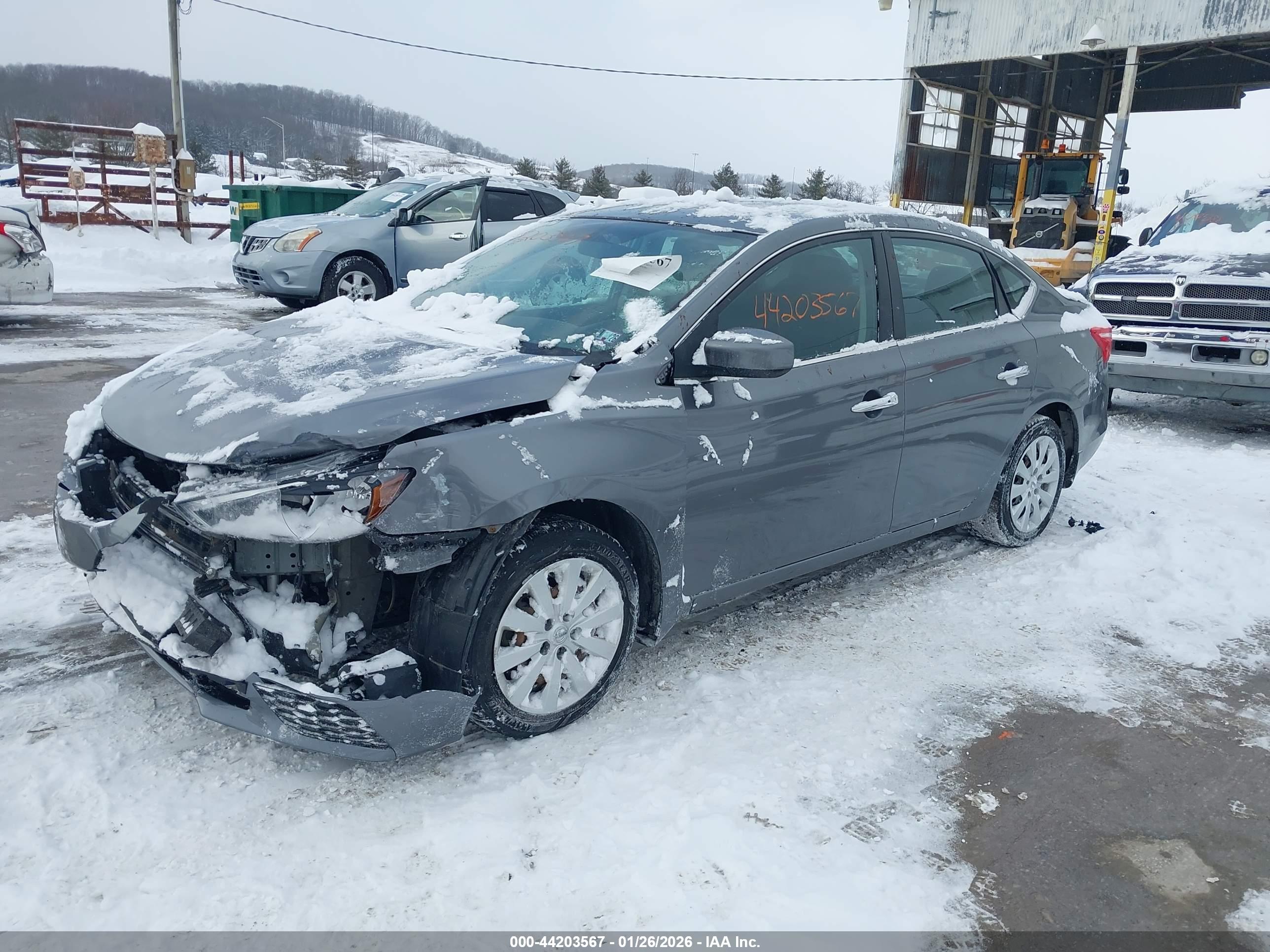 NISSAN SENTRA image 2