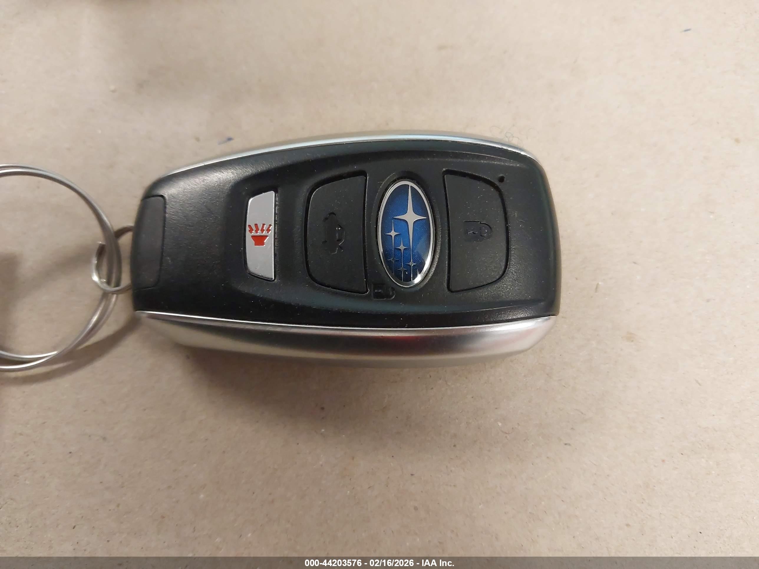 SUBARU OUTBACK image 11