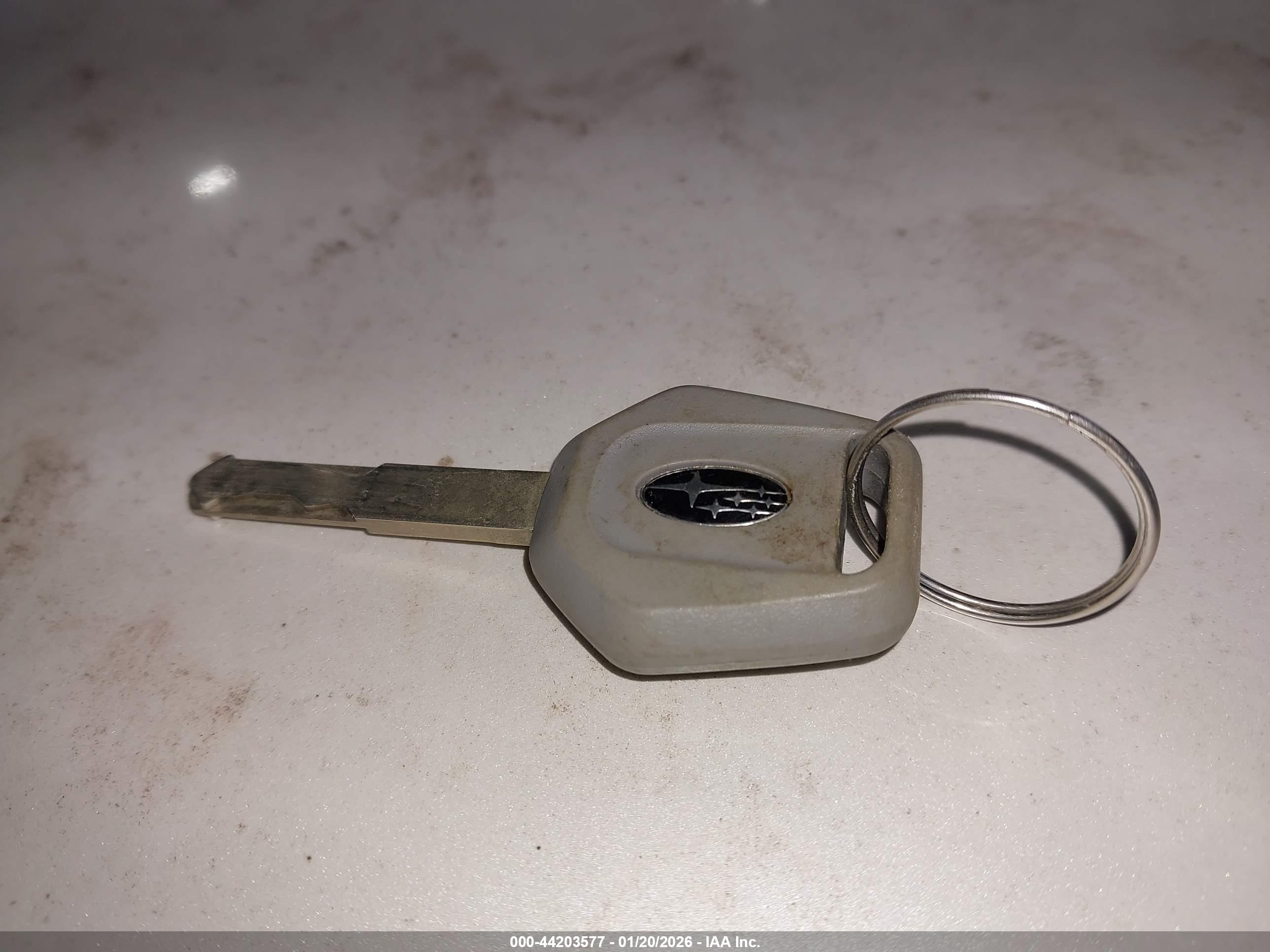 SUBARU LEGACY image 11