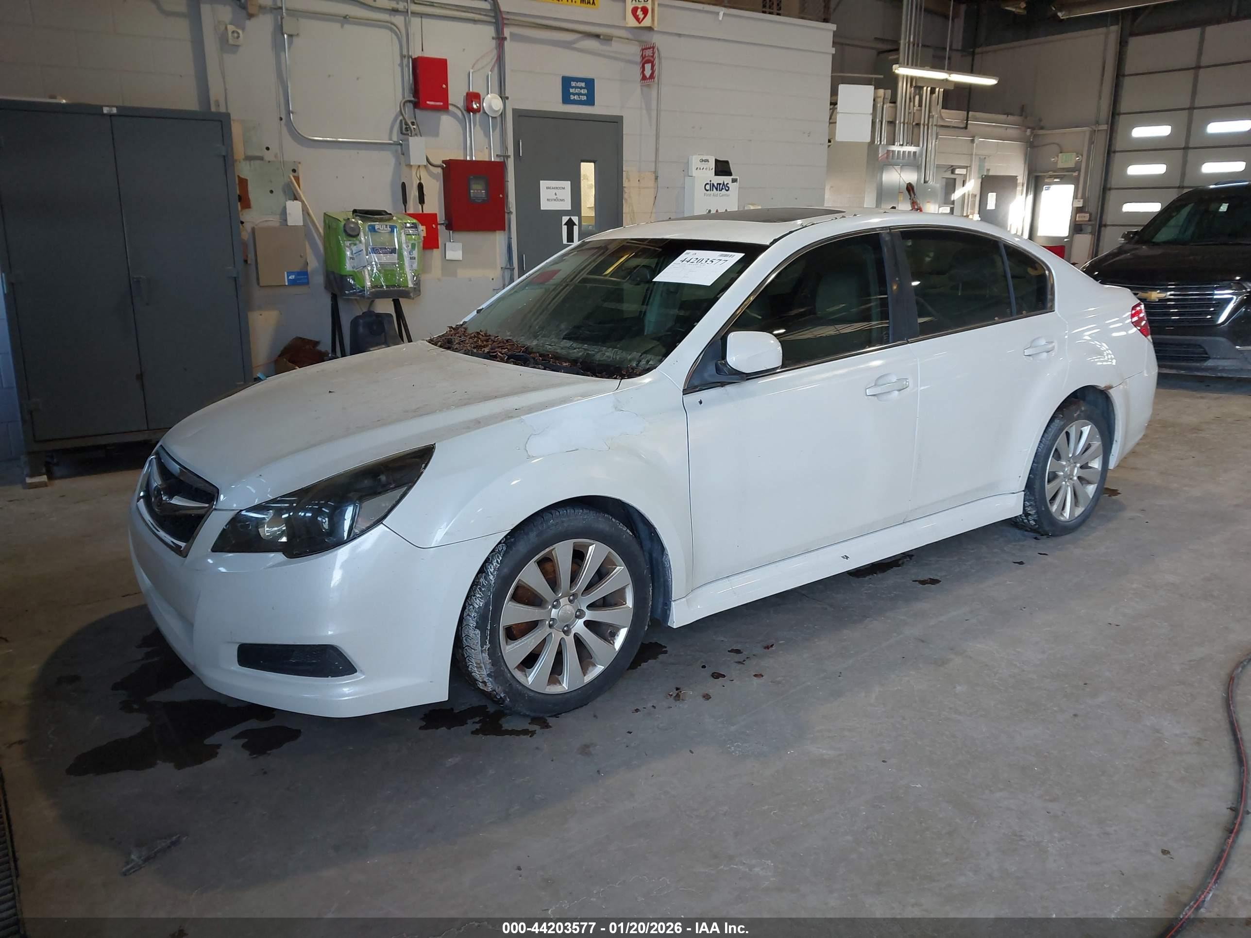 SUBARU LEGACY image 2