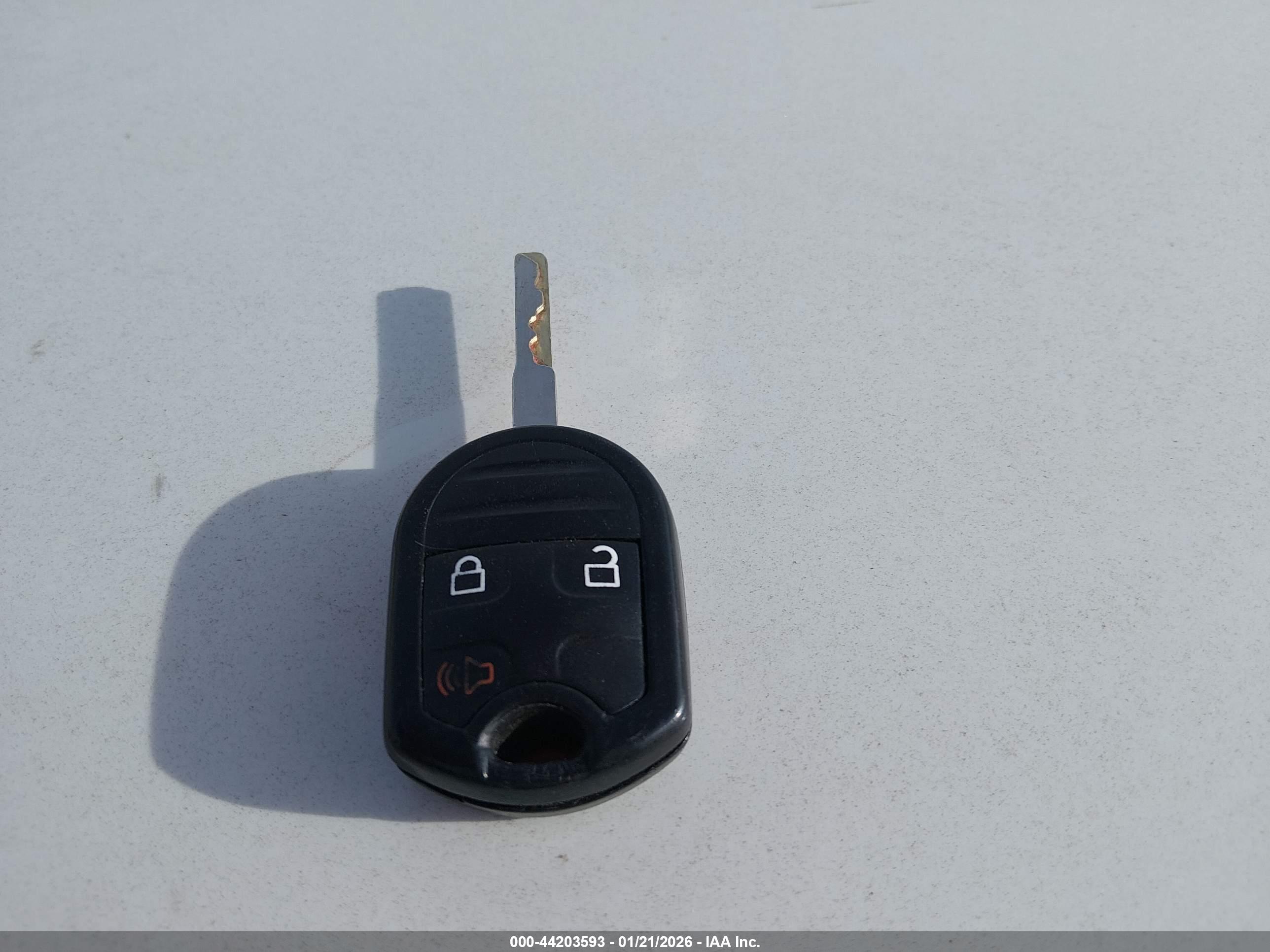 FORD ESCAPE image 11
